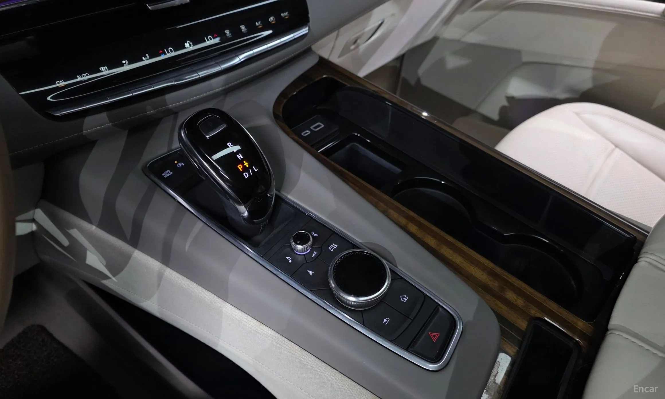 Cadillac Escalade 5th Generation превью 9