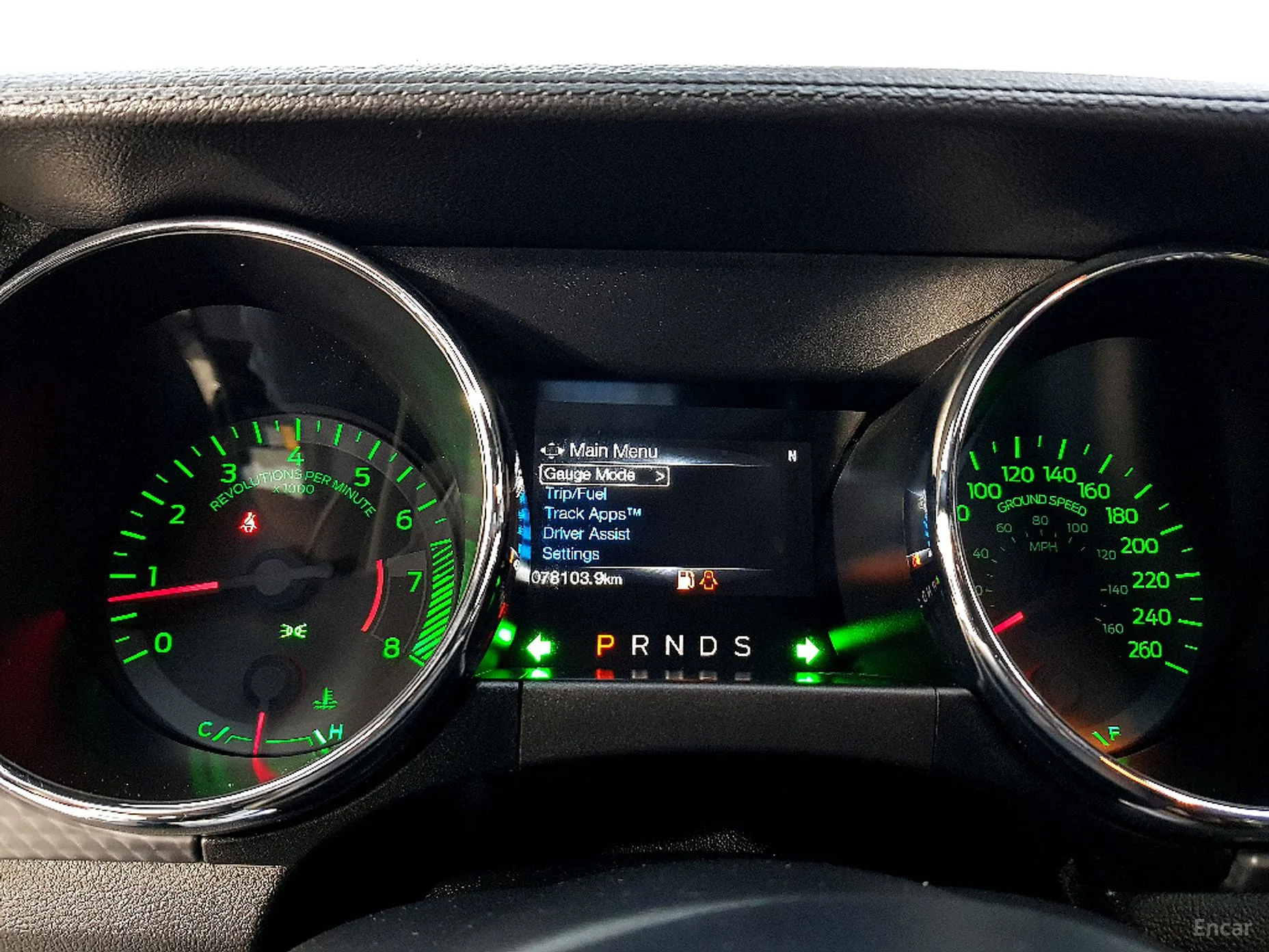 Ford Mustang превью 7