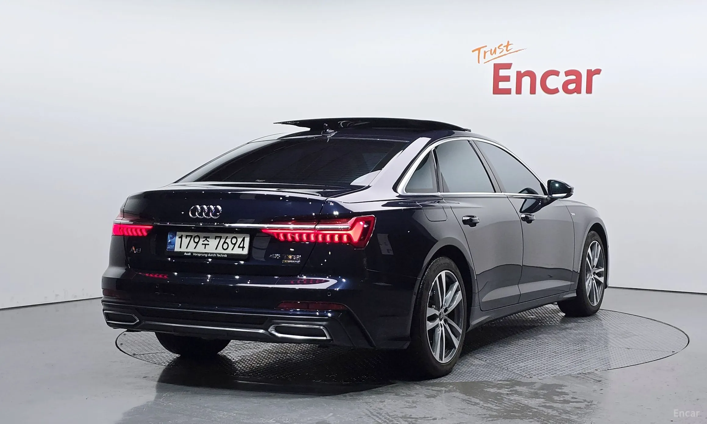 Audi A6 (C8)