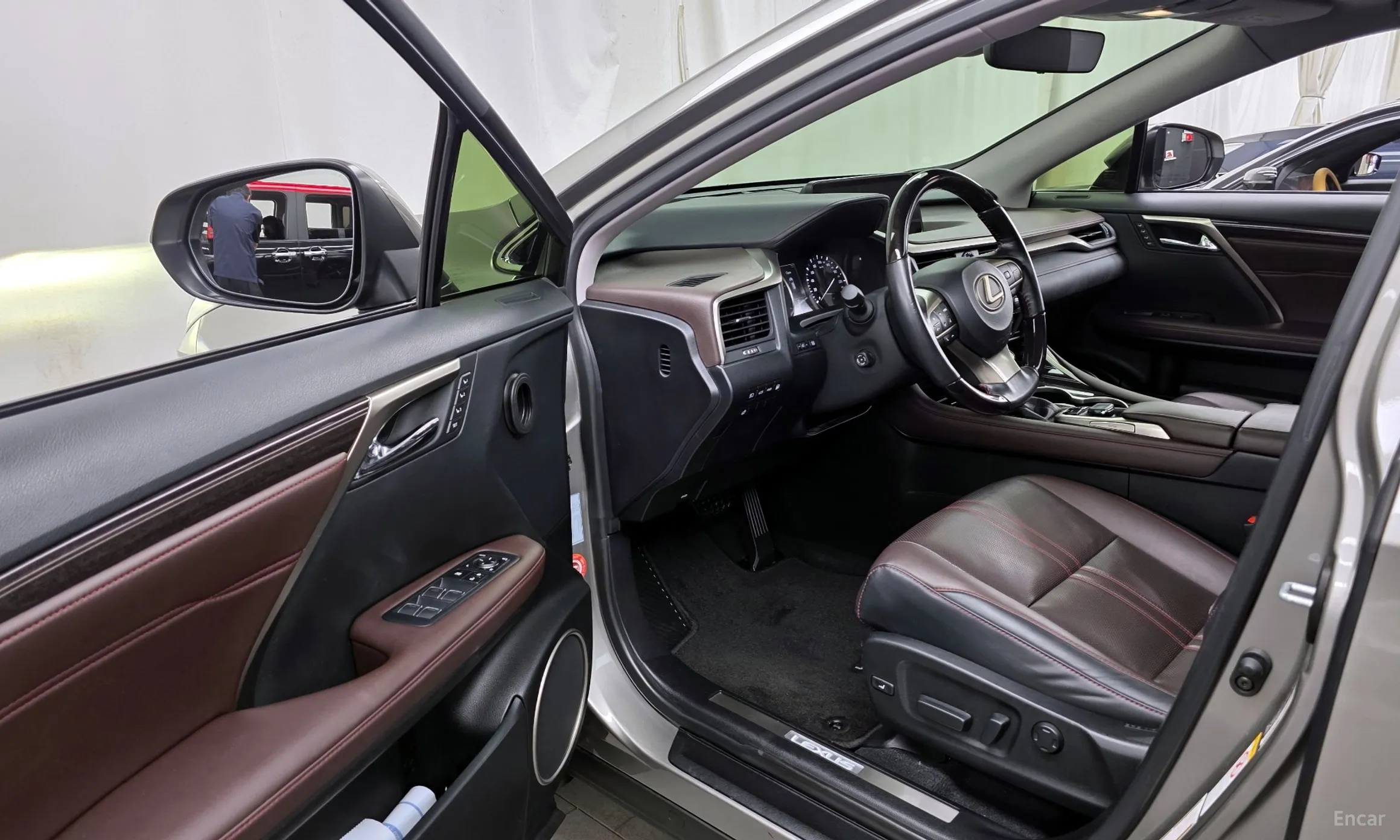 Lexus RX450h Gen 4 превью 10