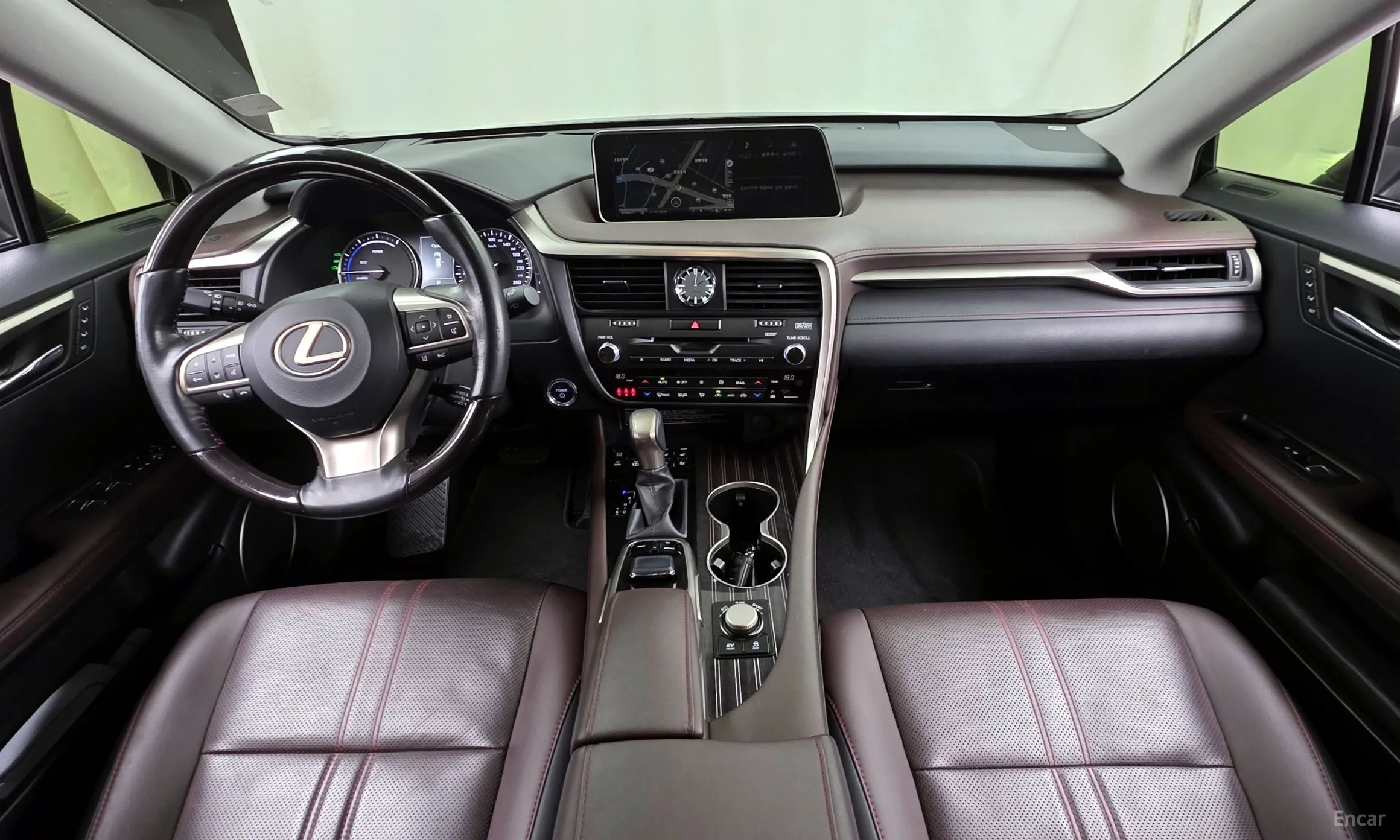Lexus RX450h Gen 4 превью 7