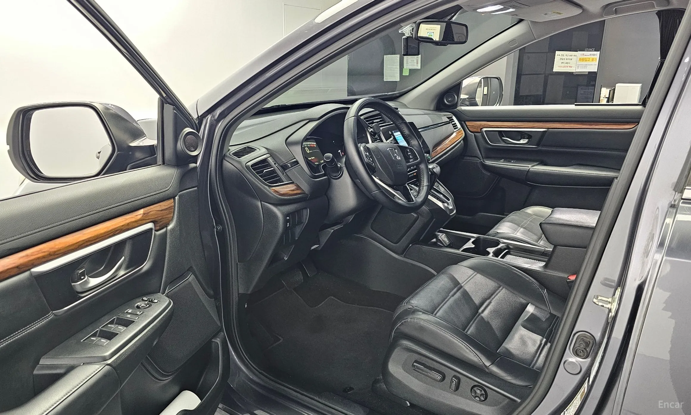 Honda CR-V 5th generation превью 10
