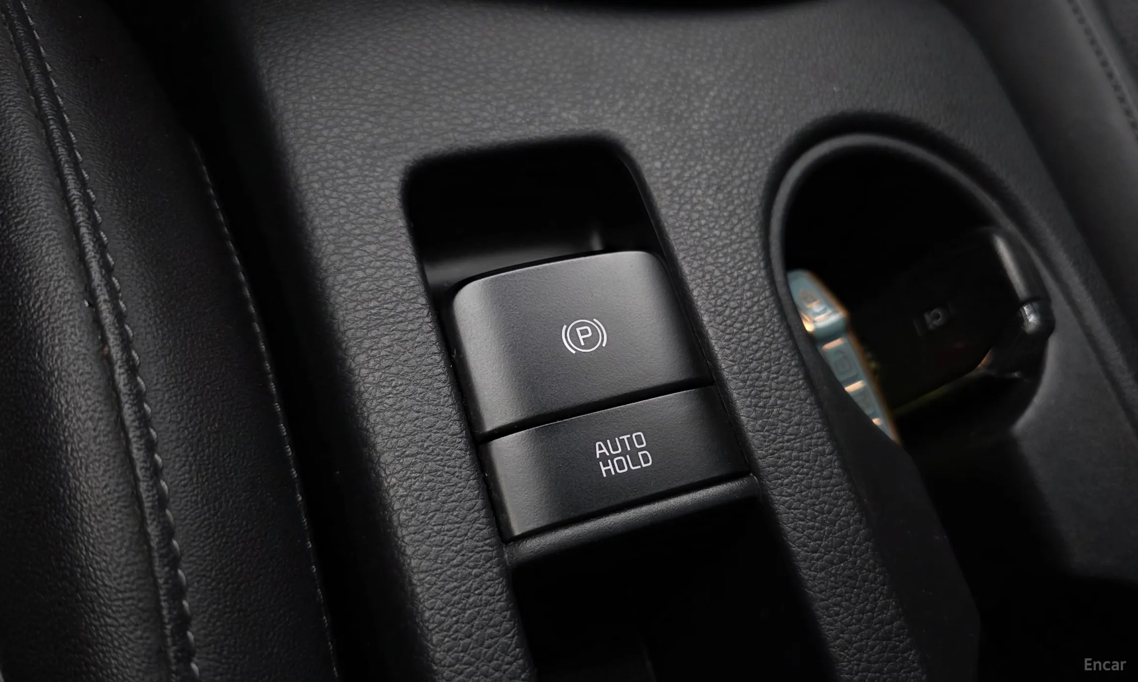 Kia Seltos превью 18