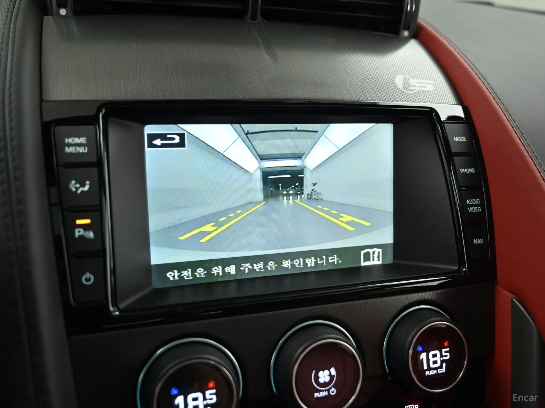 Jaguar F-TYPE превью 15