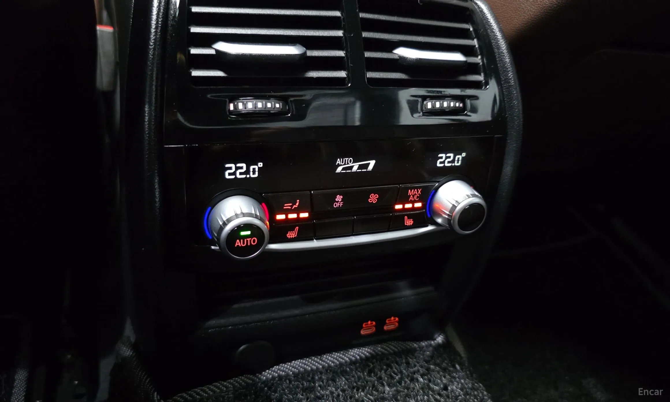 BMW 5 Series (G30) превью 18