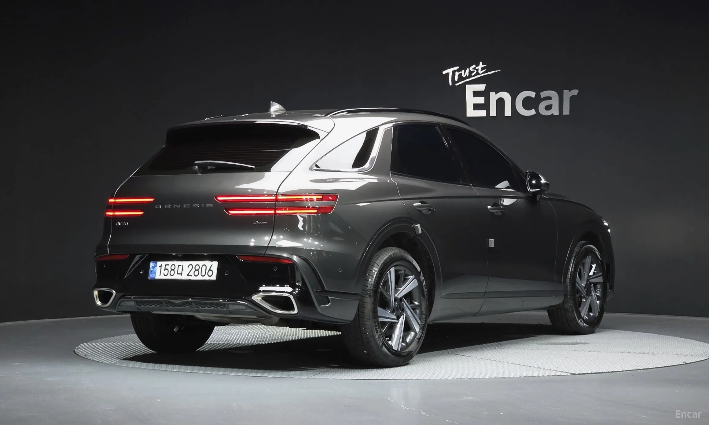 Genesis GV70 превью 2