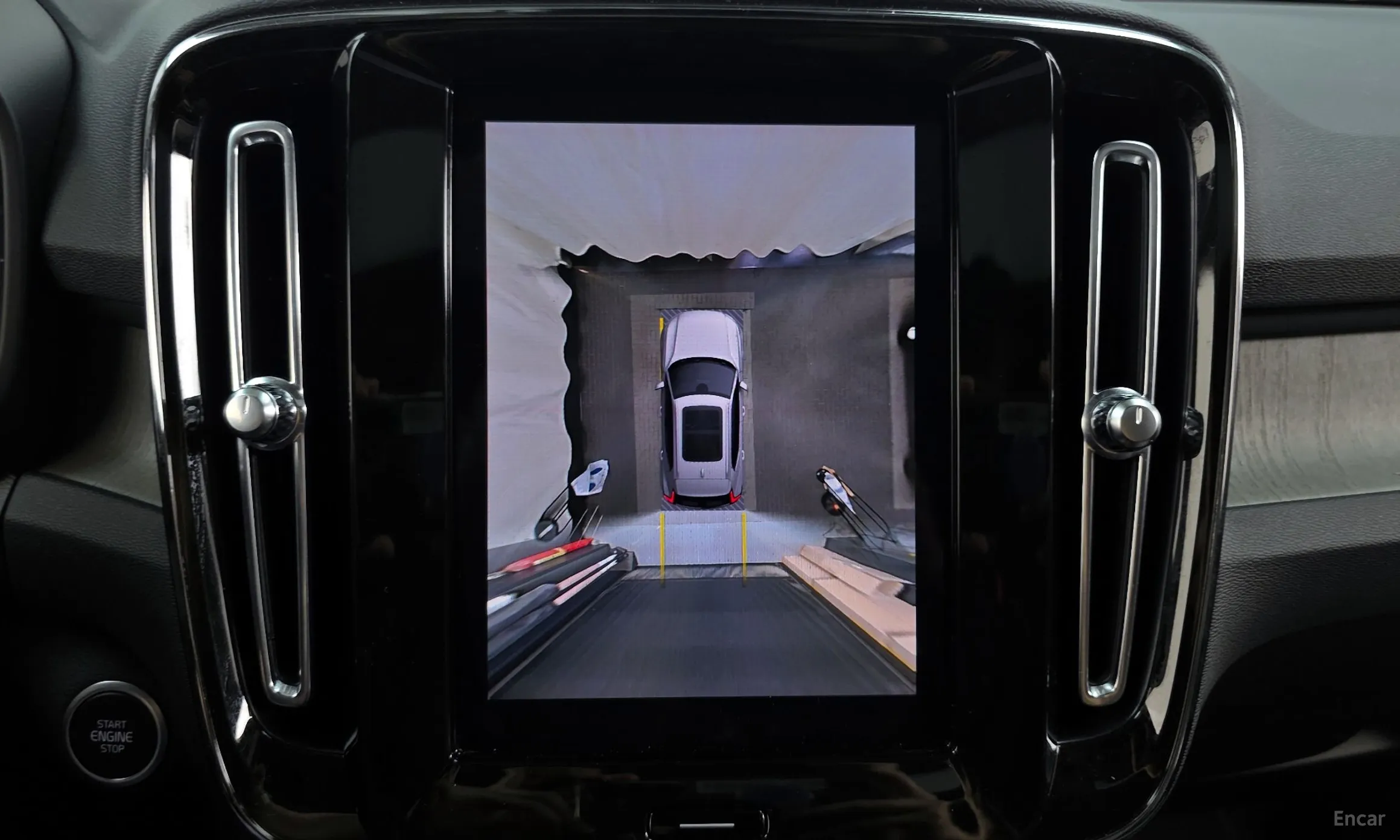 Volvo XC40 превью 15