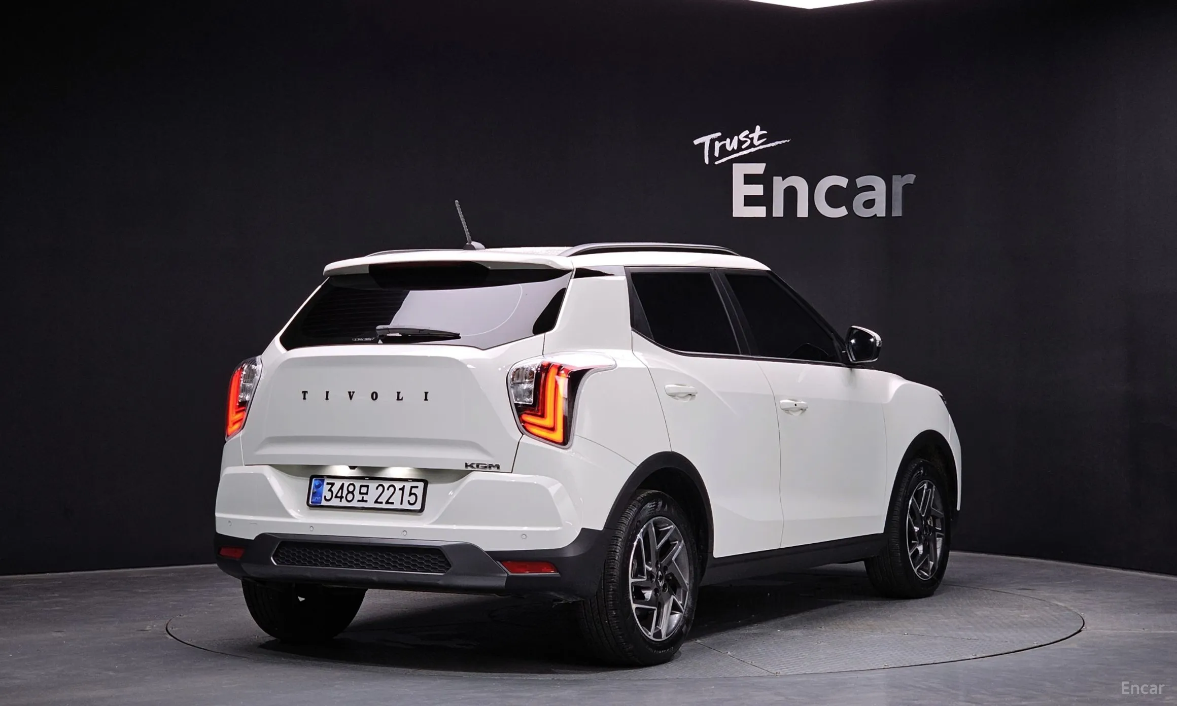 KG Mobility (SsangYong) Tivoli превью 2