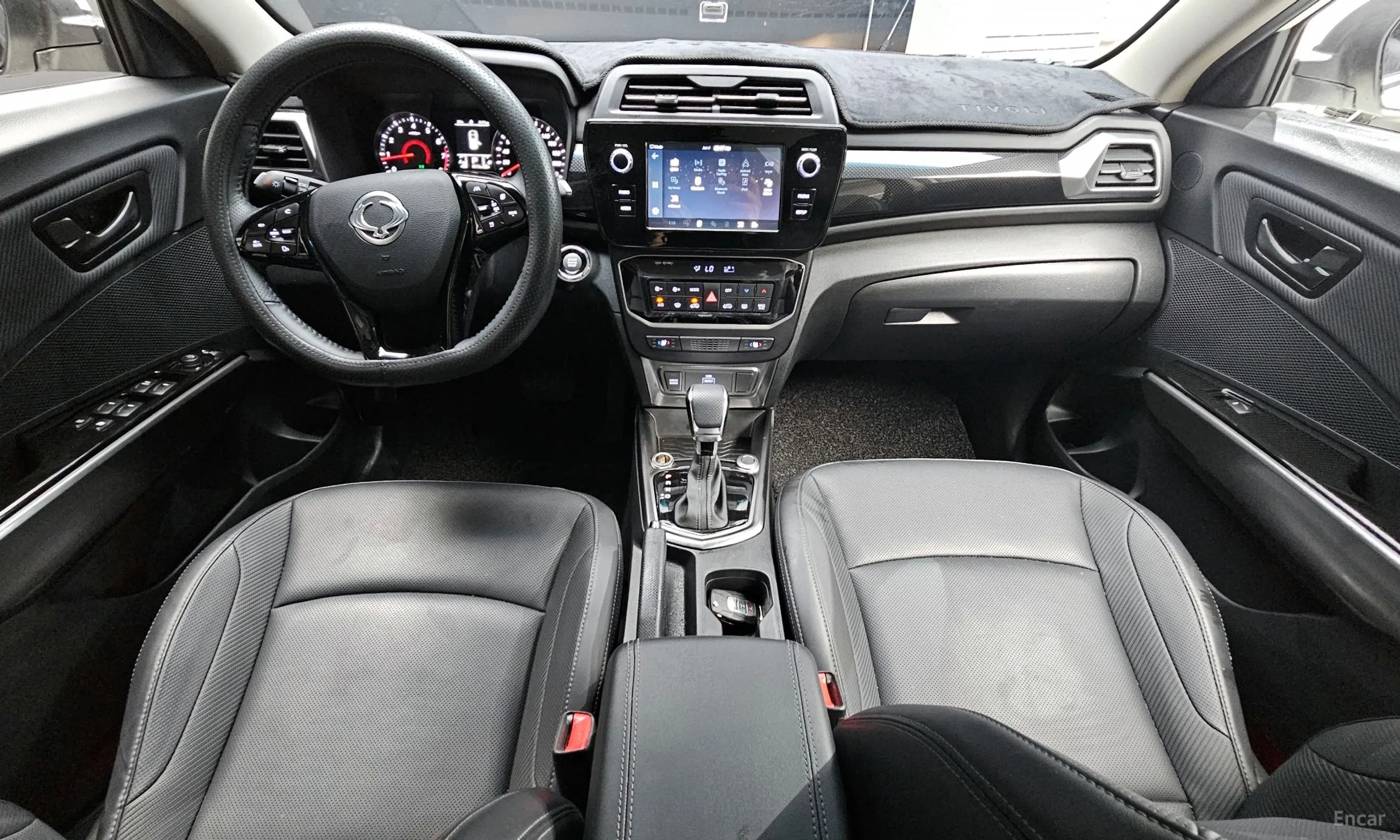KG Mobility (SsangYong) Tivoli превью 7