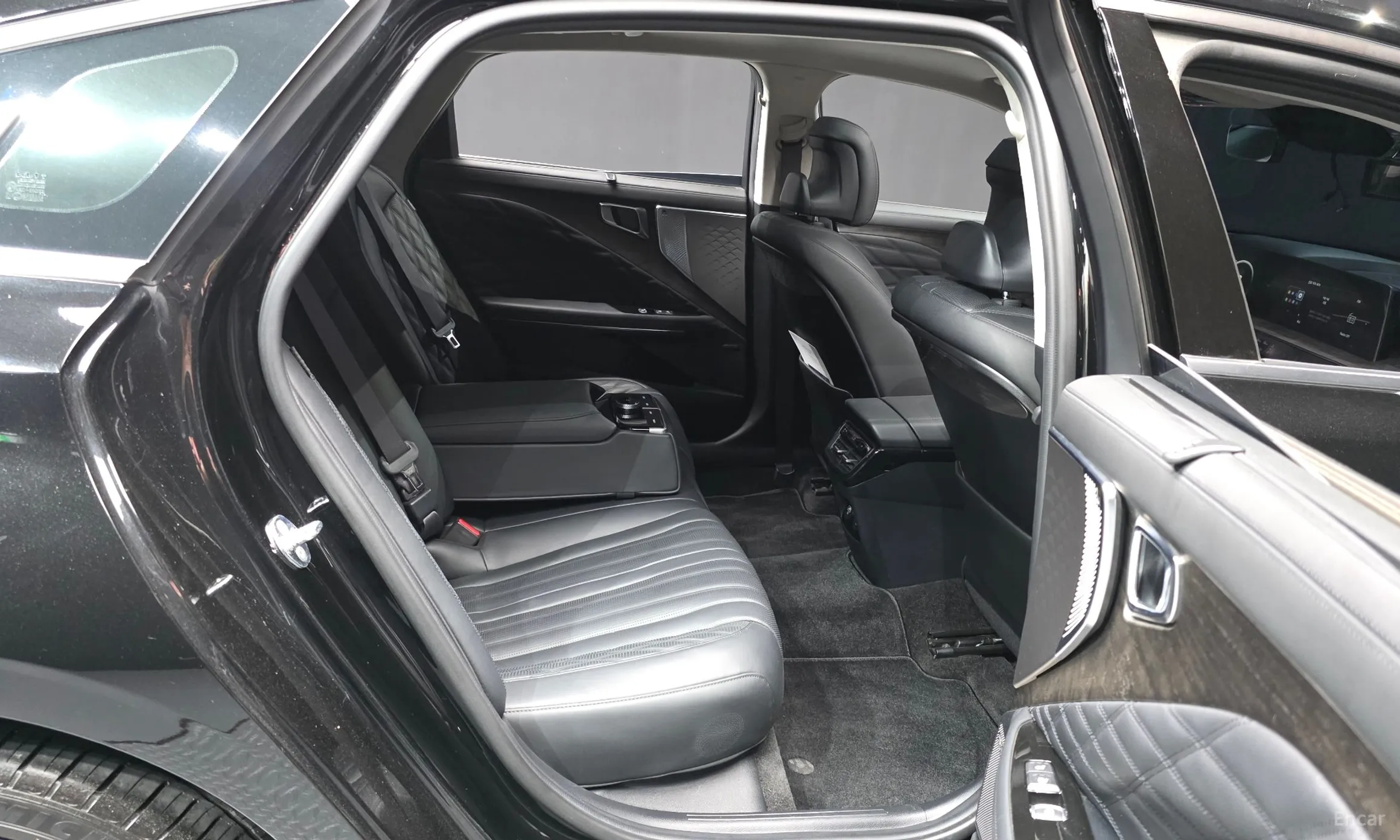 Kia K8 превью 12