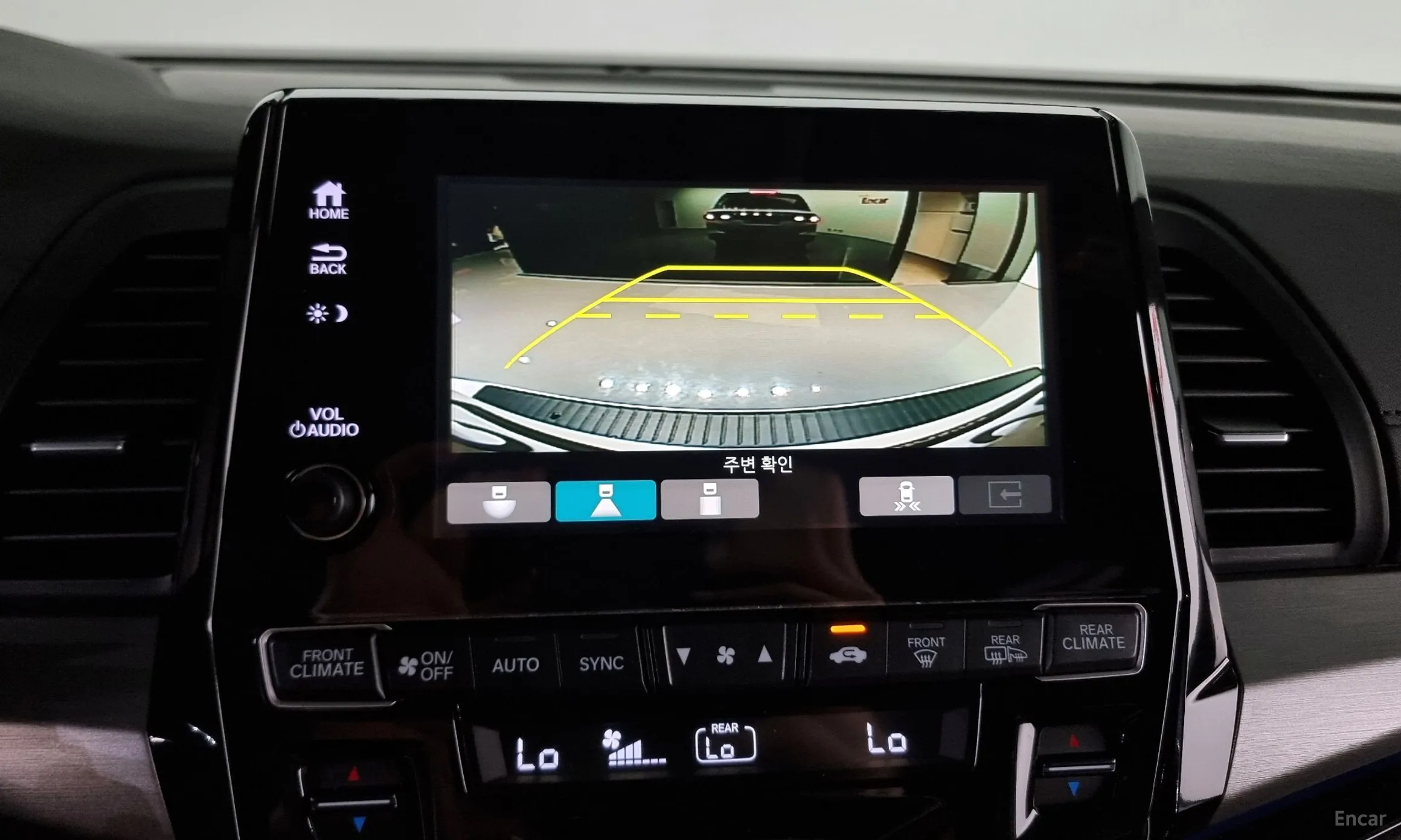 Honda Odyssey превью 14