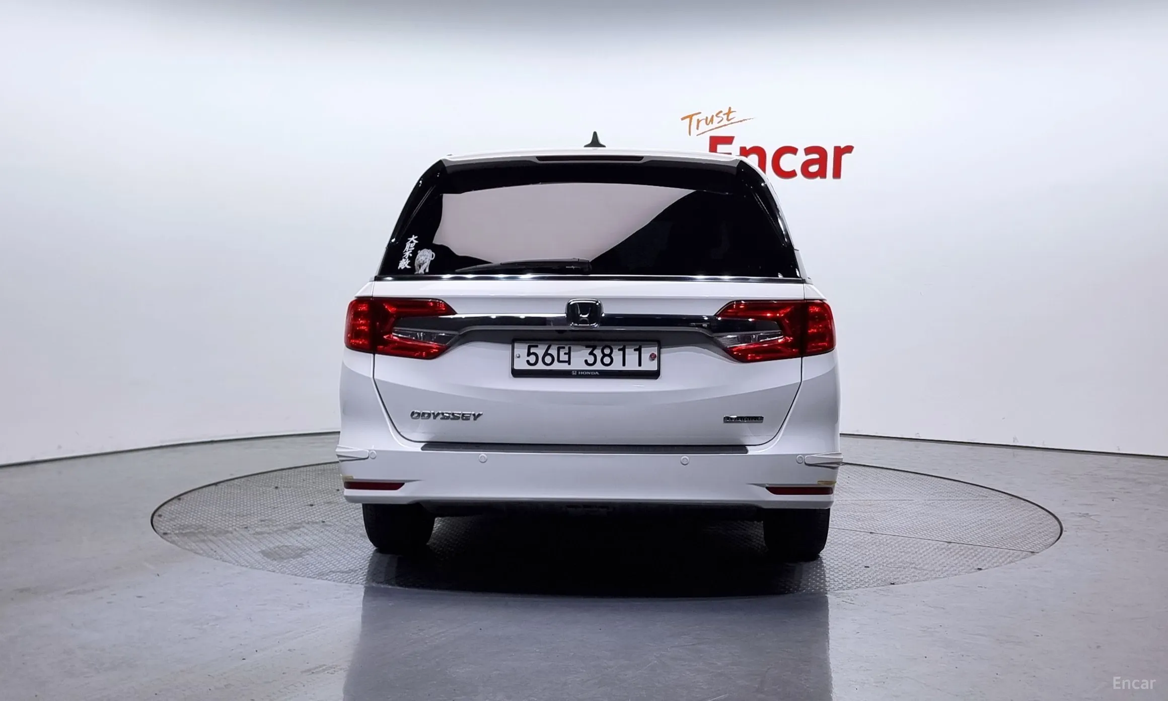 Honda Odyssey превью 4