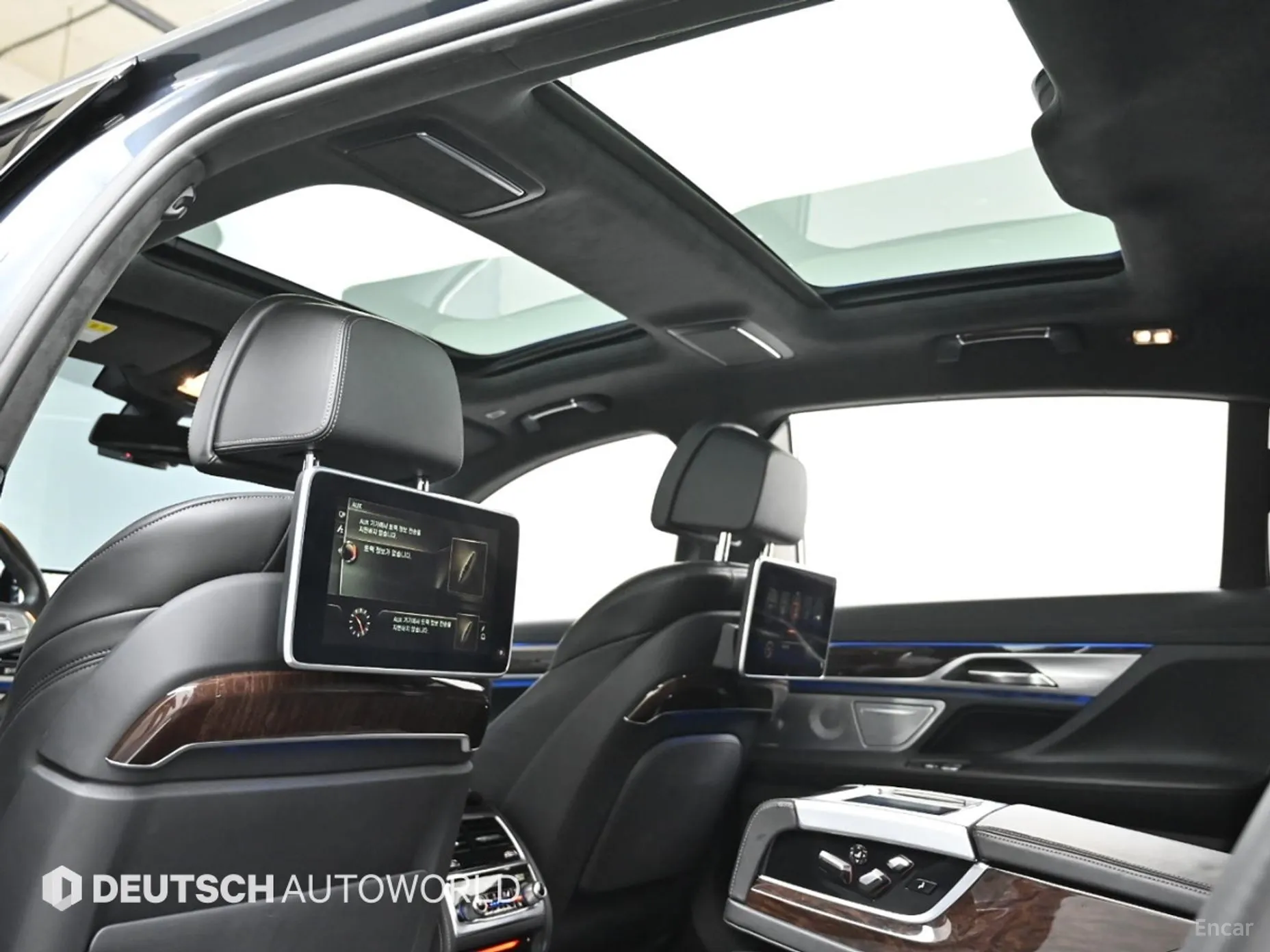 BMW 7 Series (G11) превью 19