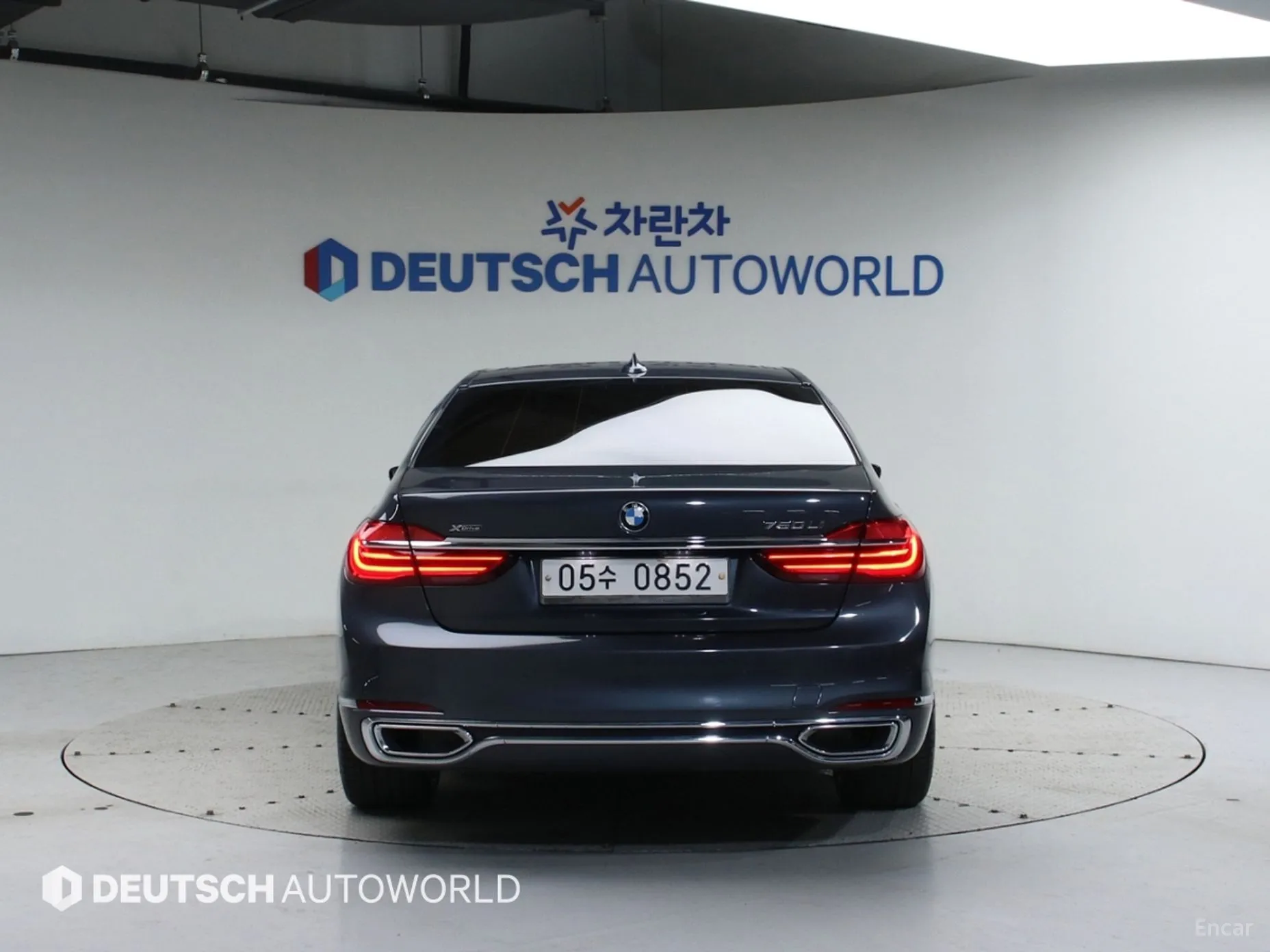 BMW 7 Series (G11) превью 4