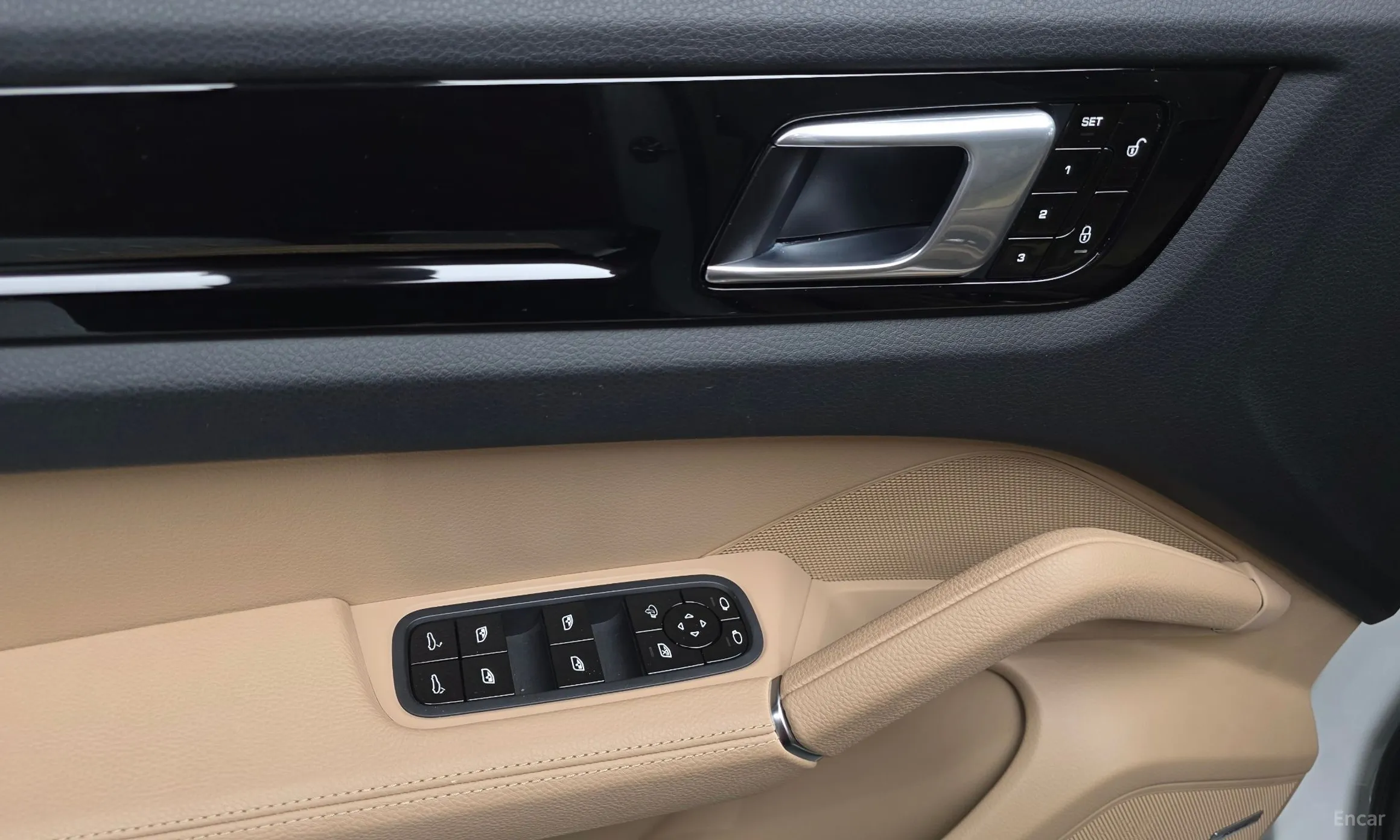 Porsche Cayenne (PO536) превью 13