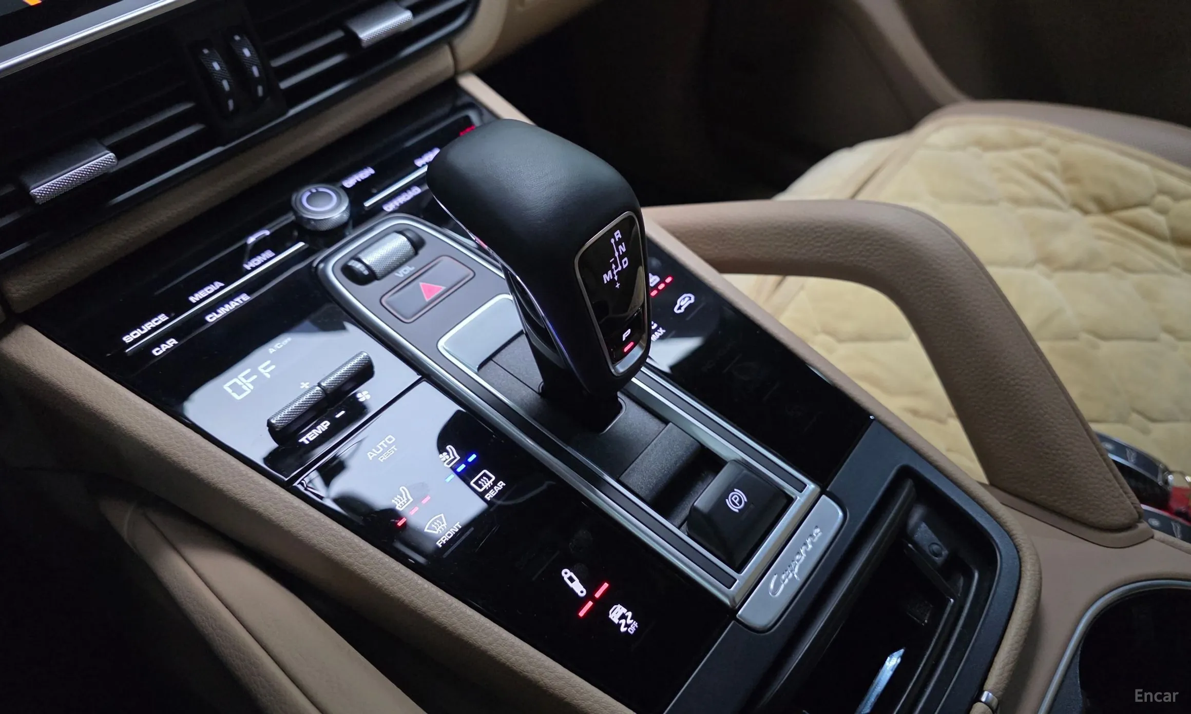 Porsche Cayenne (PO536) превью 9
