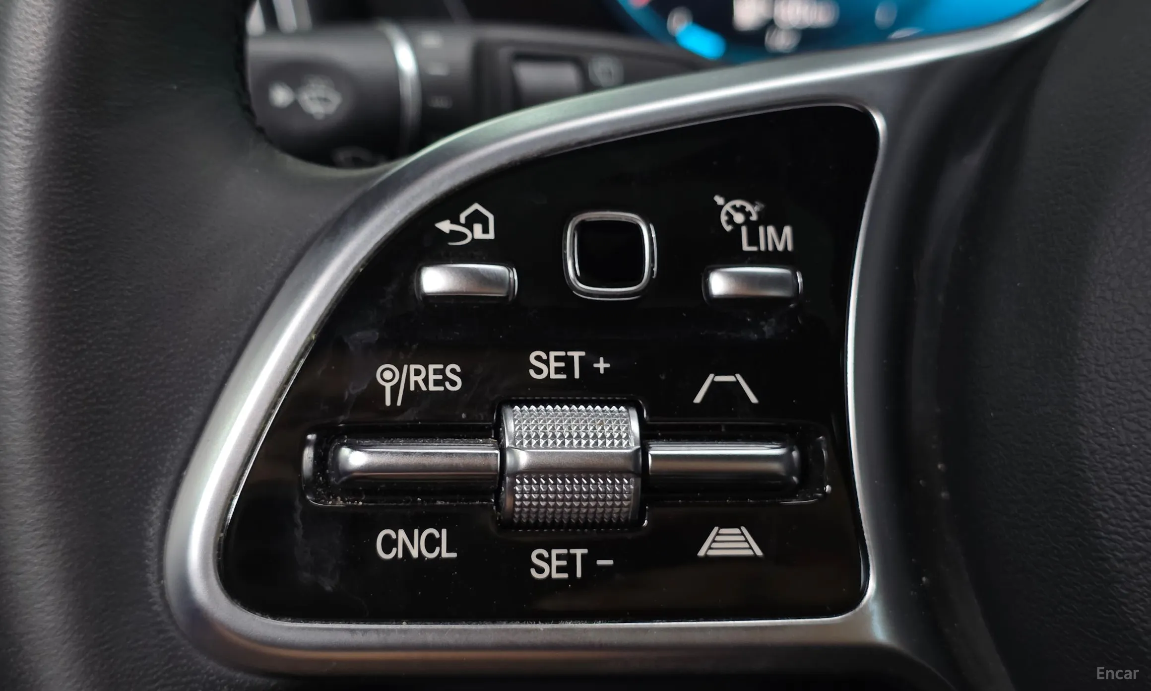 Mercedes Benz GLC-Class X253 превью 17