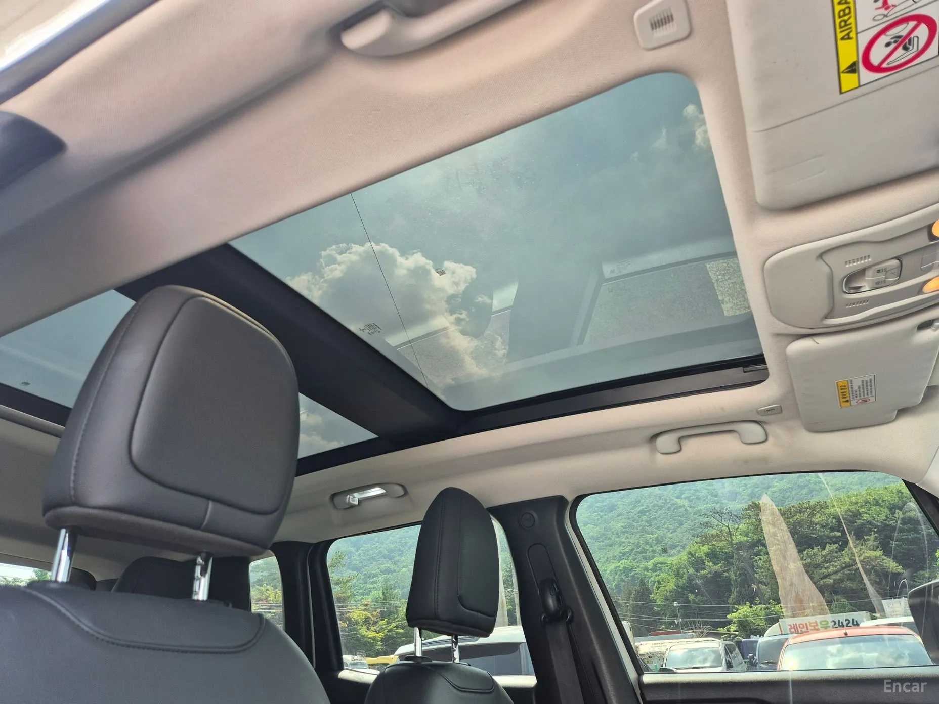 Jeep Renegade превью 18