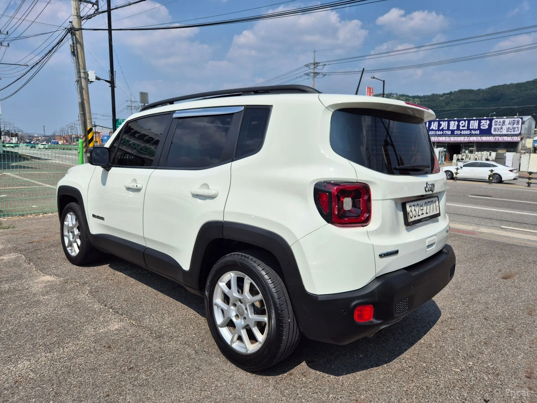 Jeep Renegade превью 3