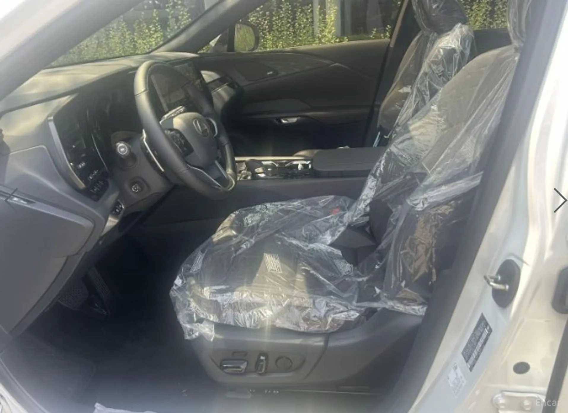 Lexus RX450h + 5th Gen превью 6