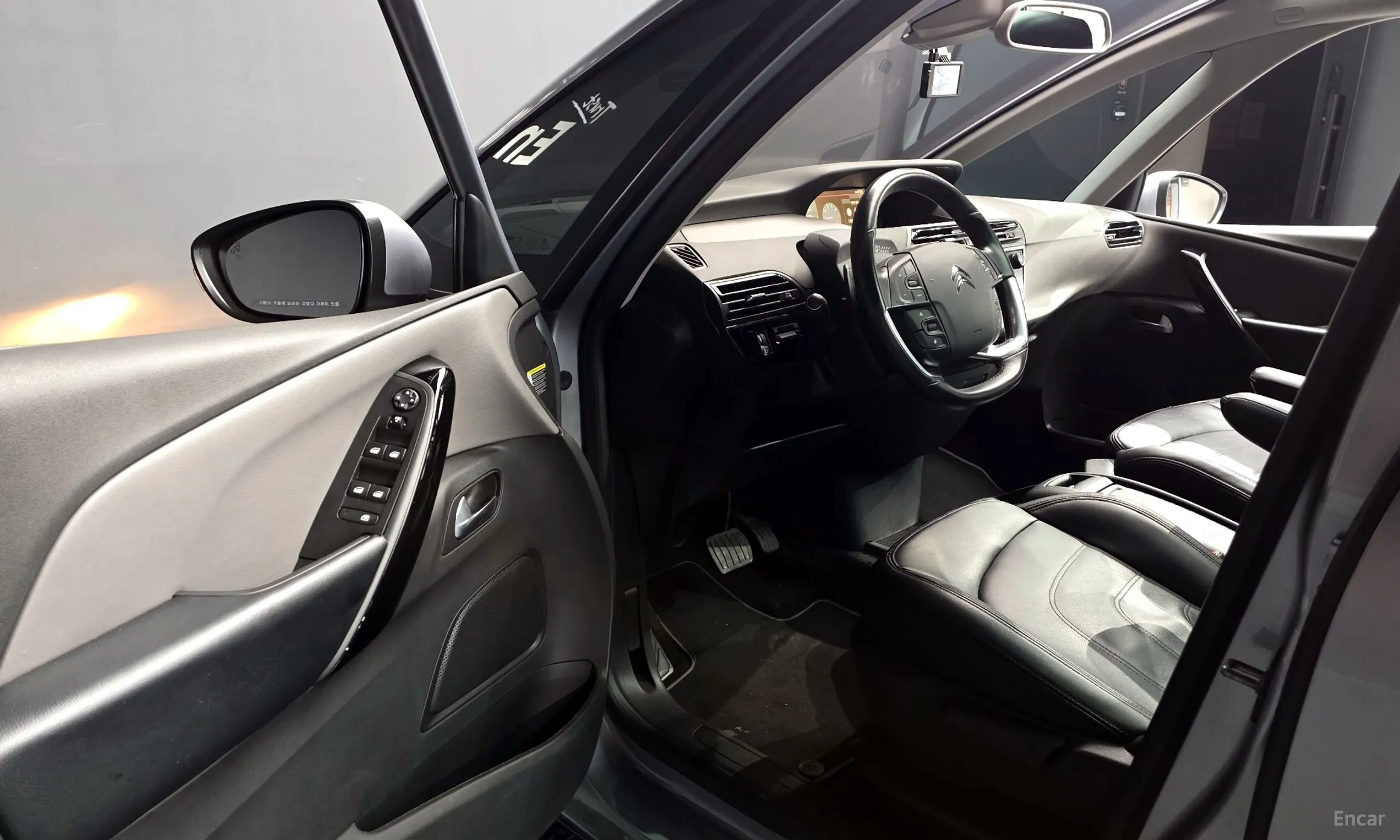 Citroën/DS Grand C4 Picasso превью 10