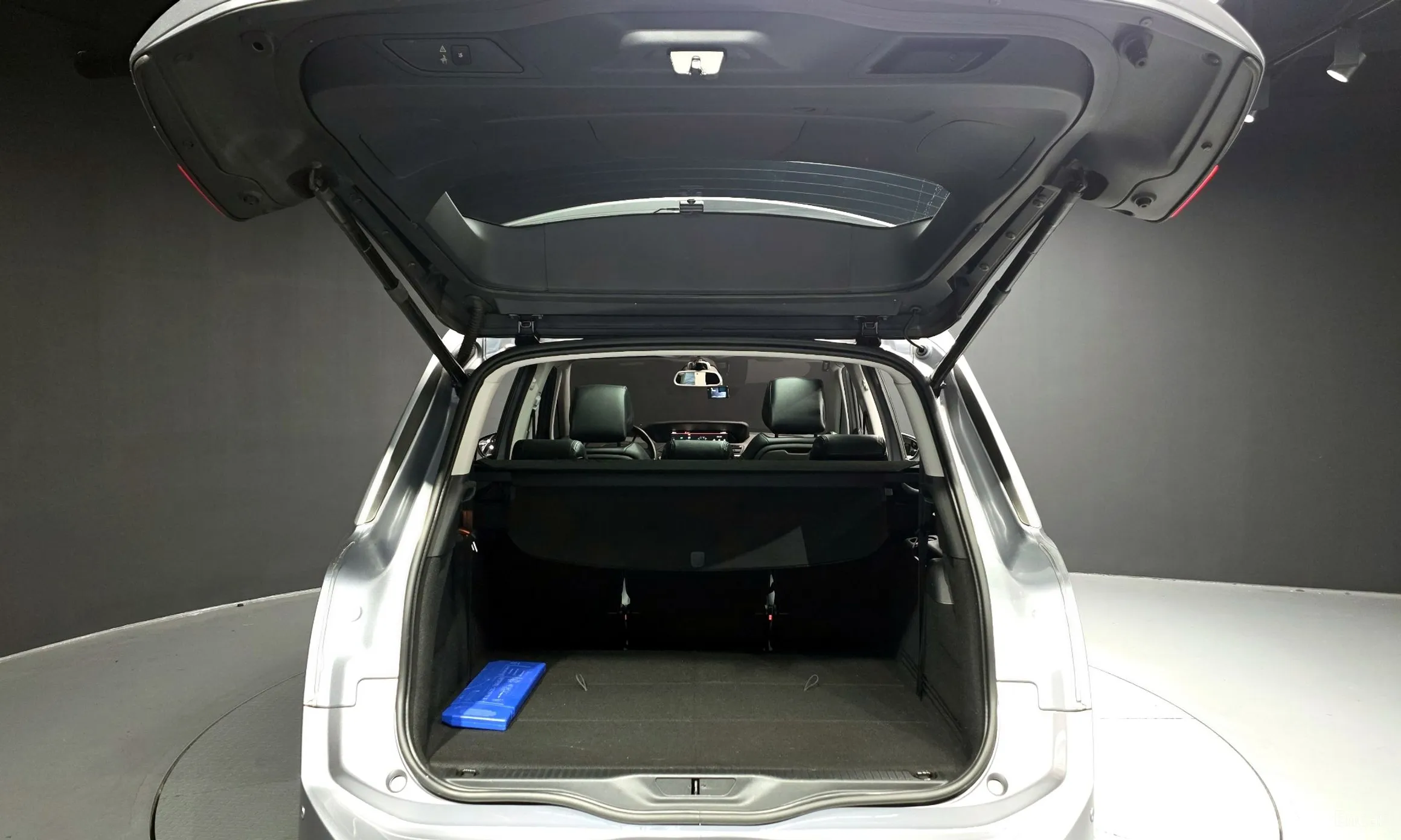 Citroën/DS Grand C4 Picasso превью 20