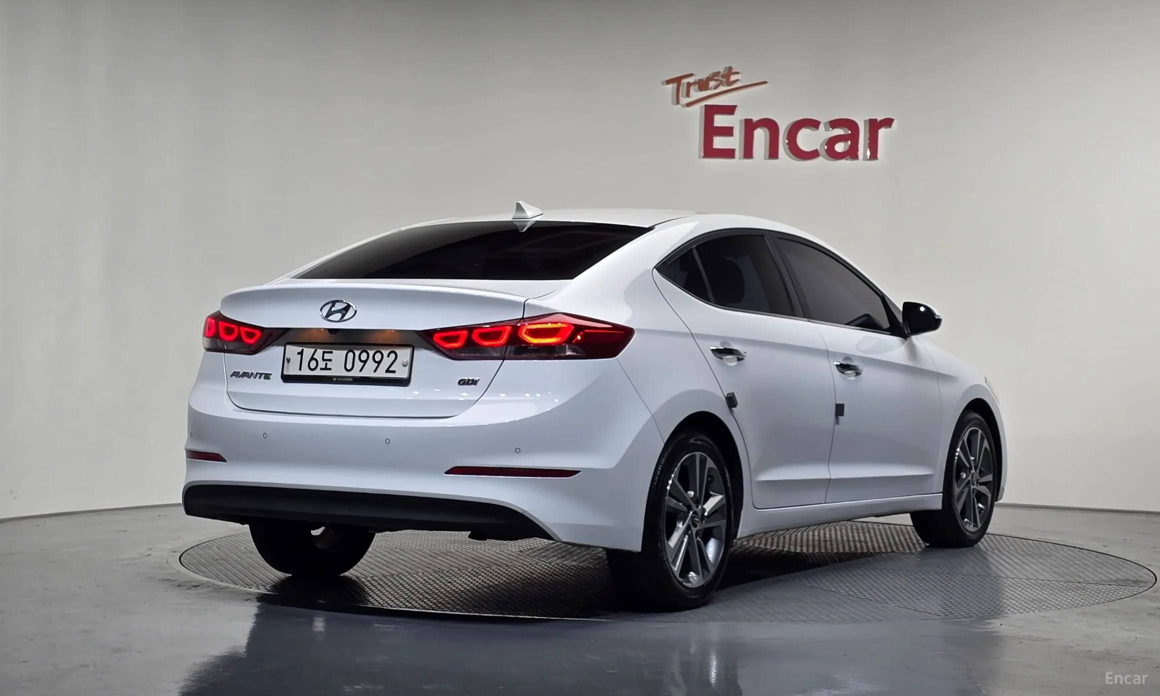 Hyundai Avante AD