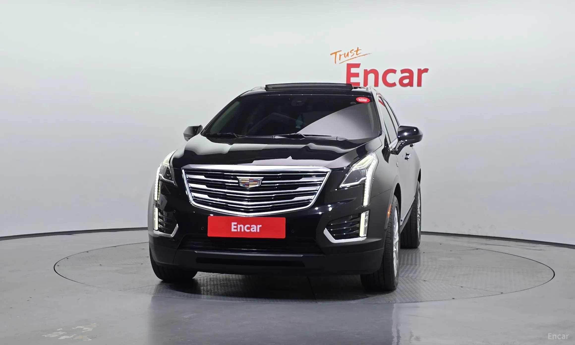 Cadillac XT5 превью 3