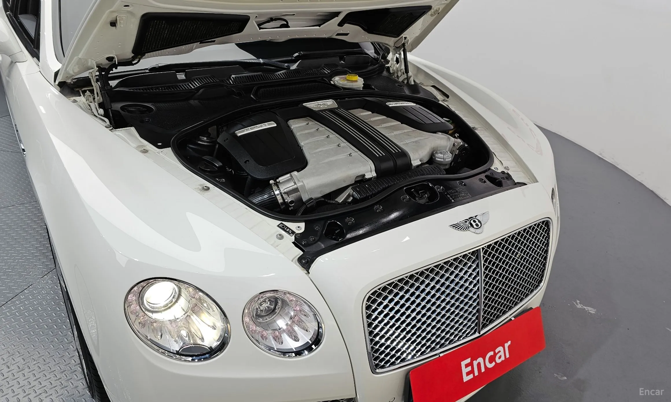 Bentley Flying Spur 2nd Generation превью 6