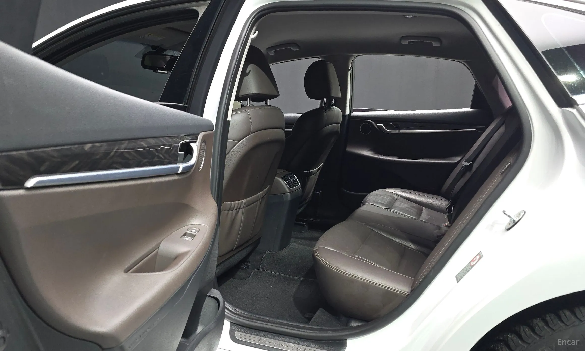 Hyundai Grandeur IG превью 11