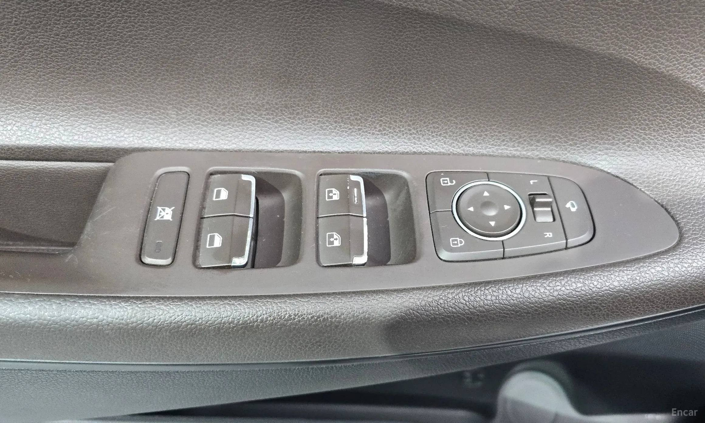 Hyundai Grandeur IG превью 18