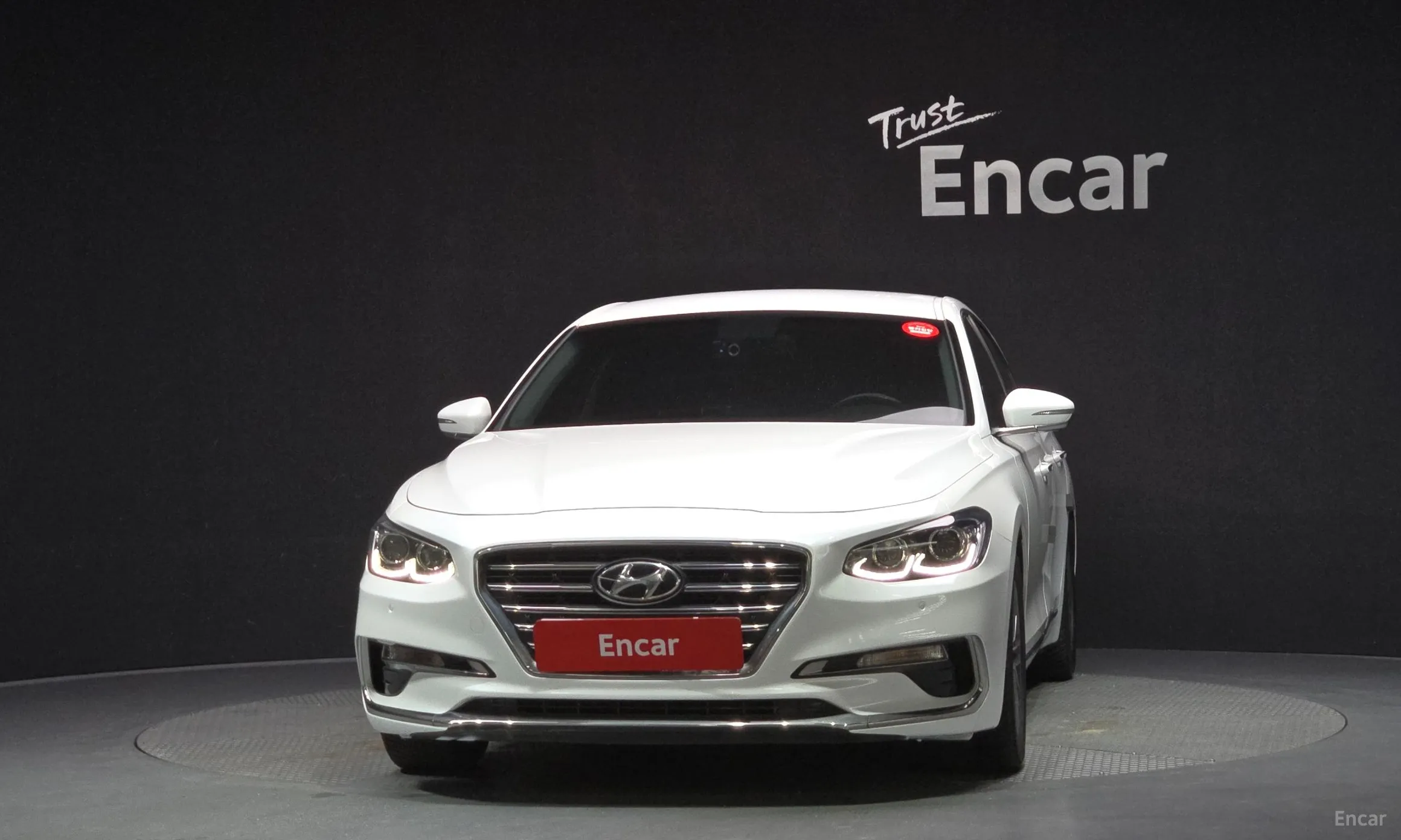 Hyundai Grandeur IG превью 3