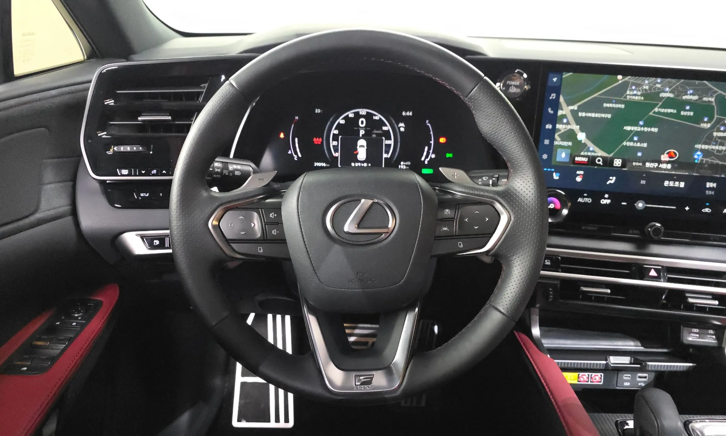 Lexus RX500h 5th Generation превью 13