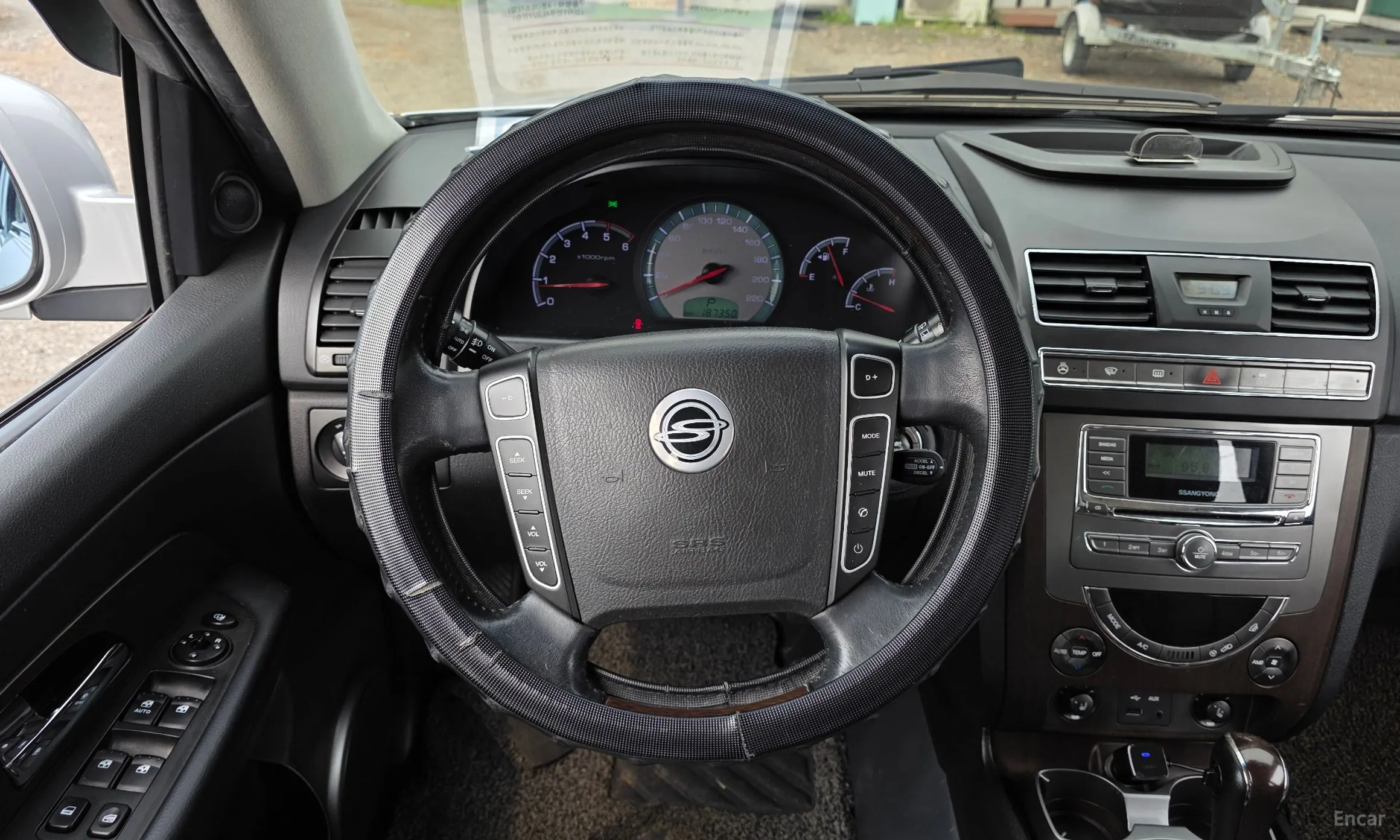 KG Mobility (SsangYong) Rexton W превью 13