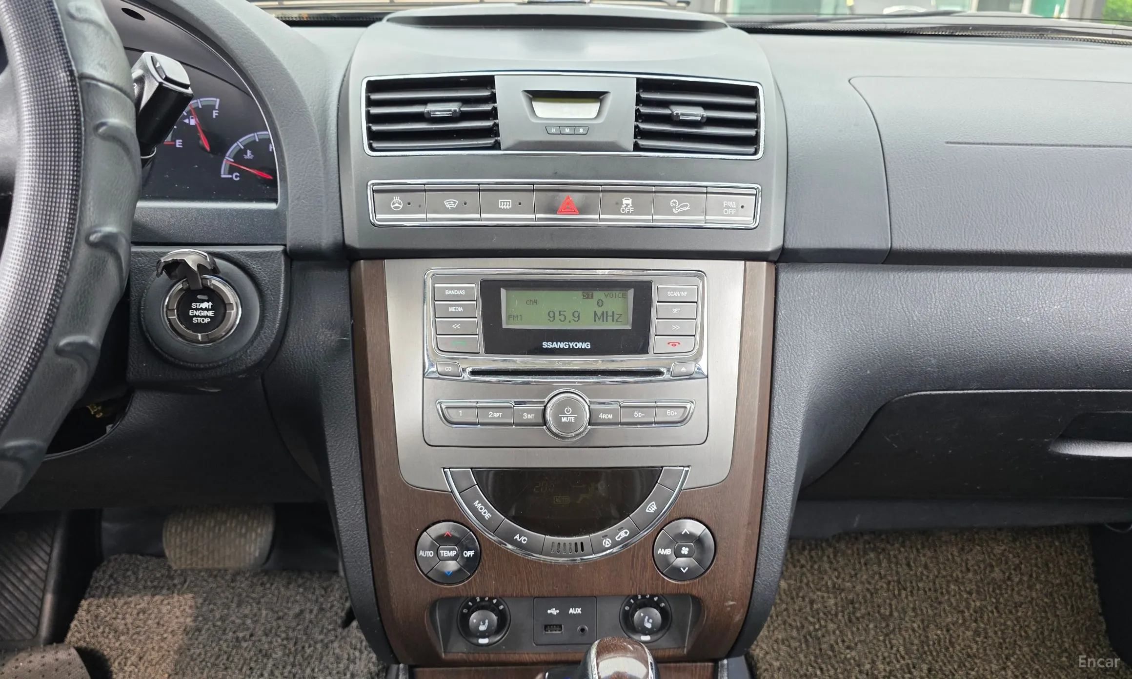 KG Mobility (SsangYong) Rexton W превью 14