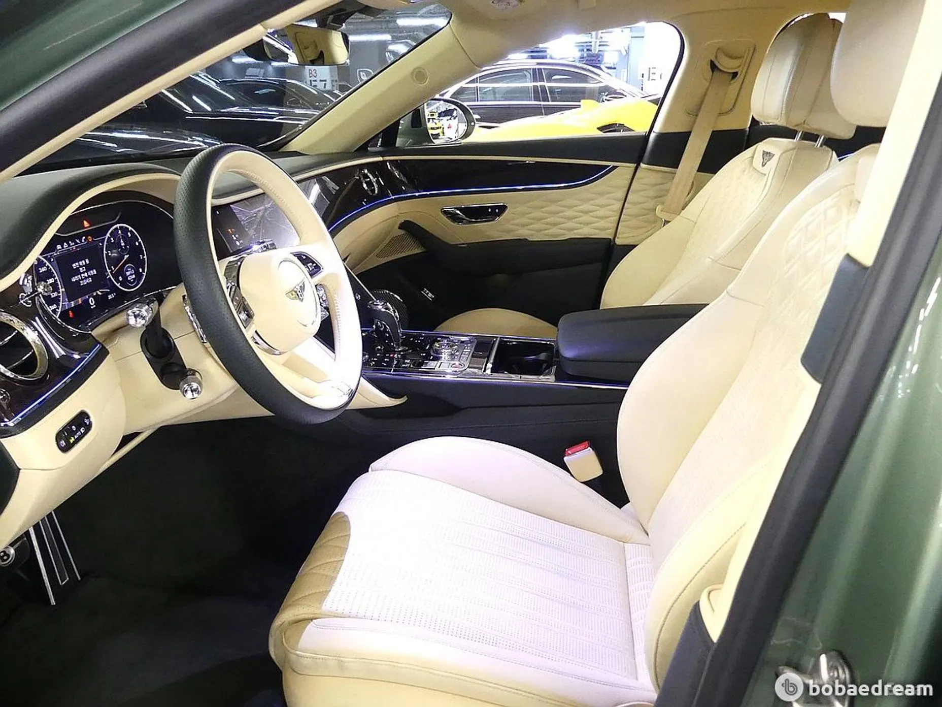 Bentley Flying Spur 3rd Generation превью 10