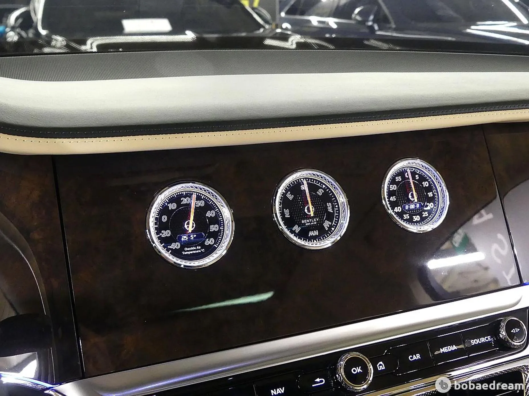 Bentley Flying Spur 3rd Generation превью 16