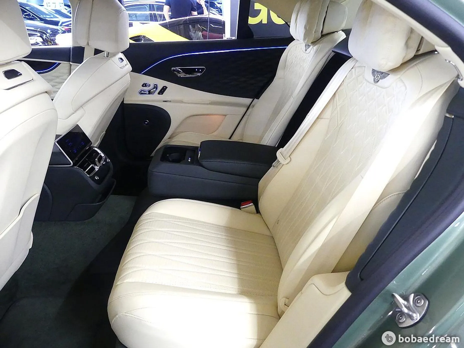 Bentley Flying Spur 3rd Generation превью 19