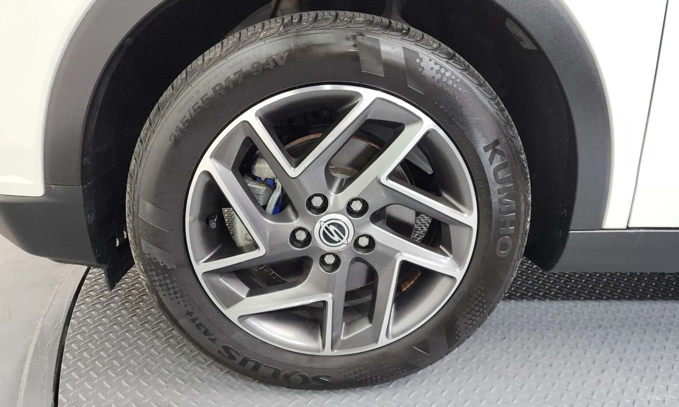 KG Mobility (SsangYong) Berry New Tivoli превью 5