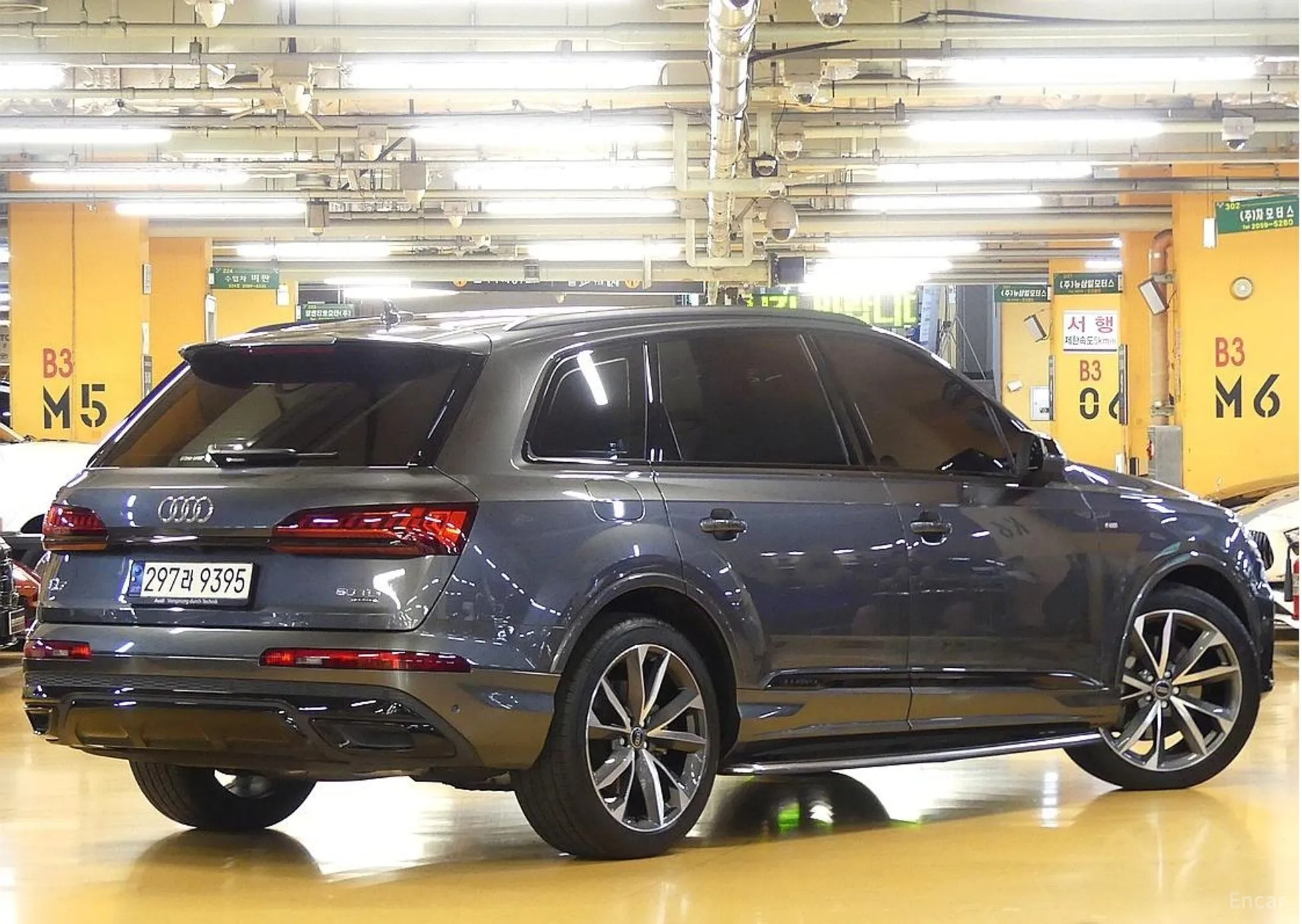 Audi Q7 (4M)