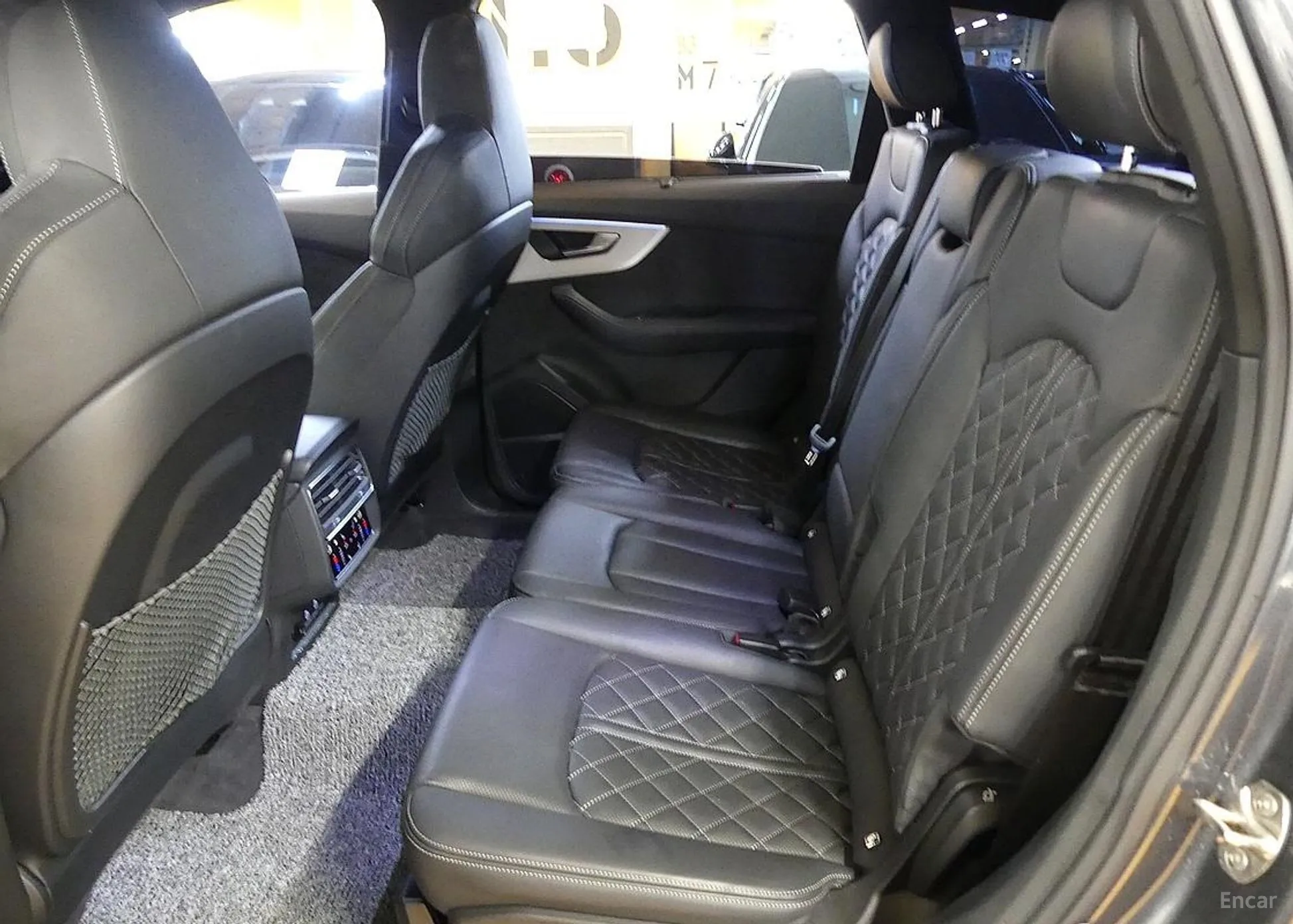 Audi Q7 (4M) превью 17