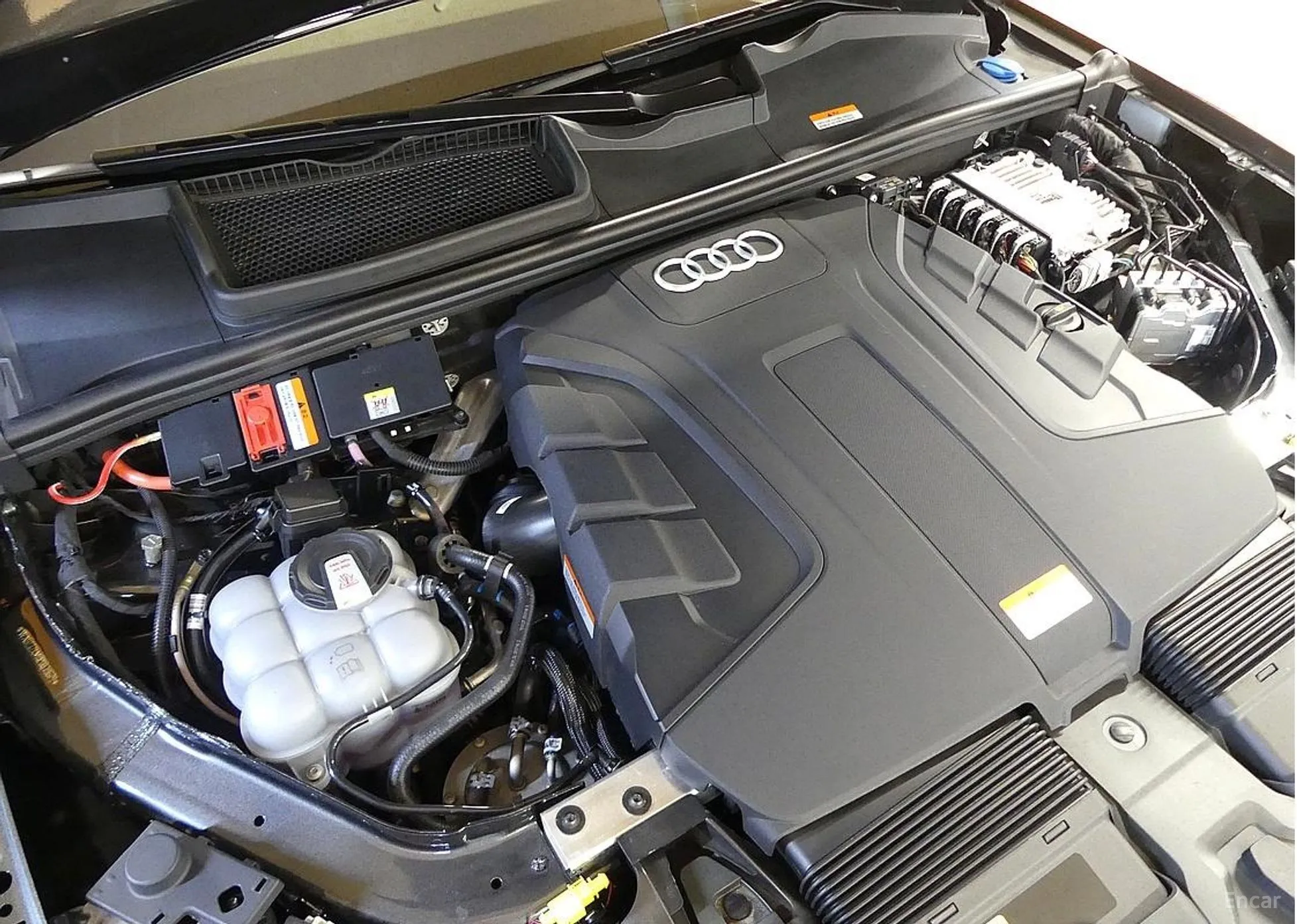 Audi Q7 (4M) превью 6