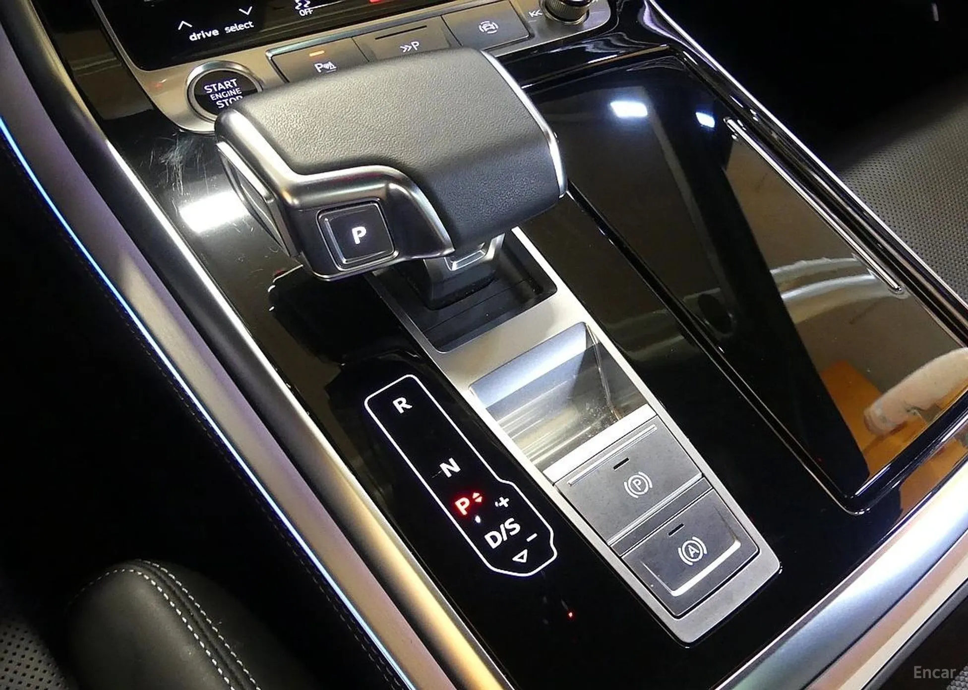 Audi Q7 (4M) превью 9