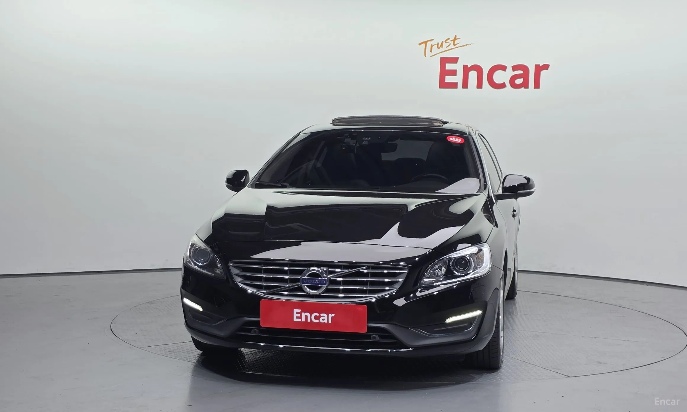 Volvo S60 превью 3
