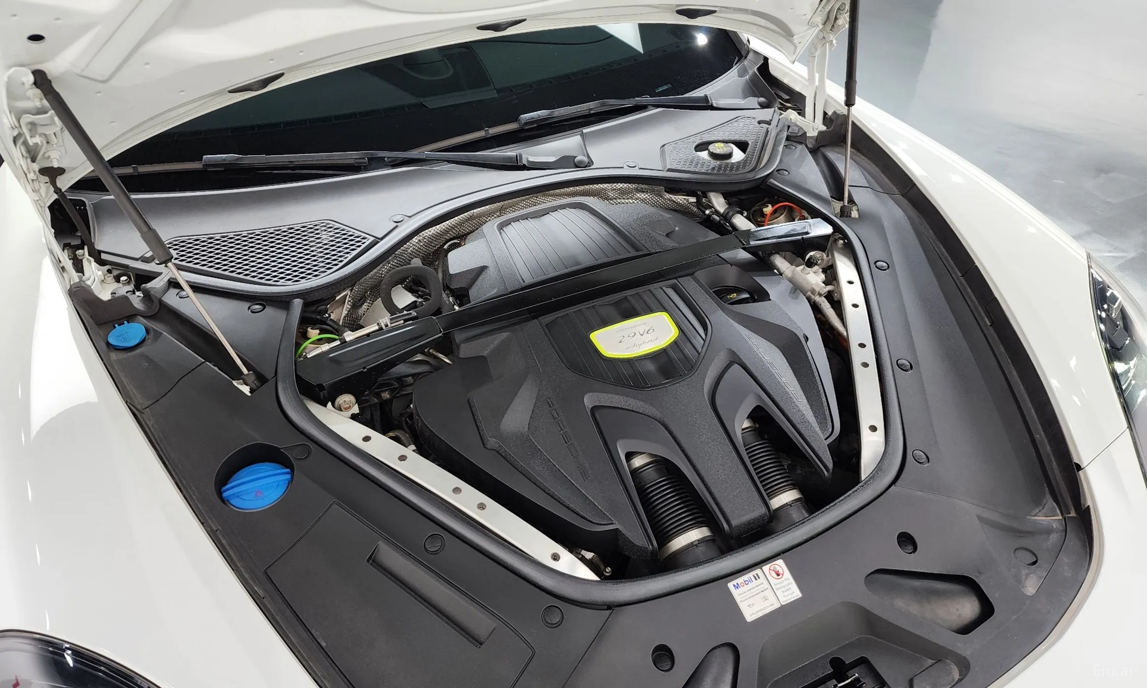 Porsche Panamera (971) превью 6
