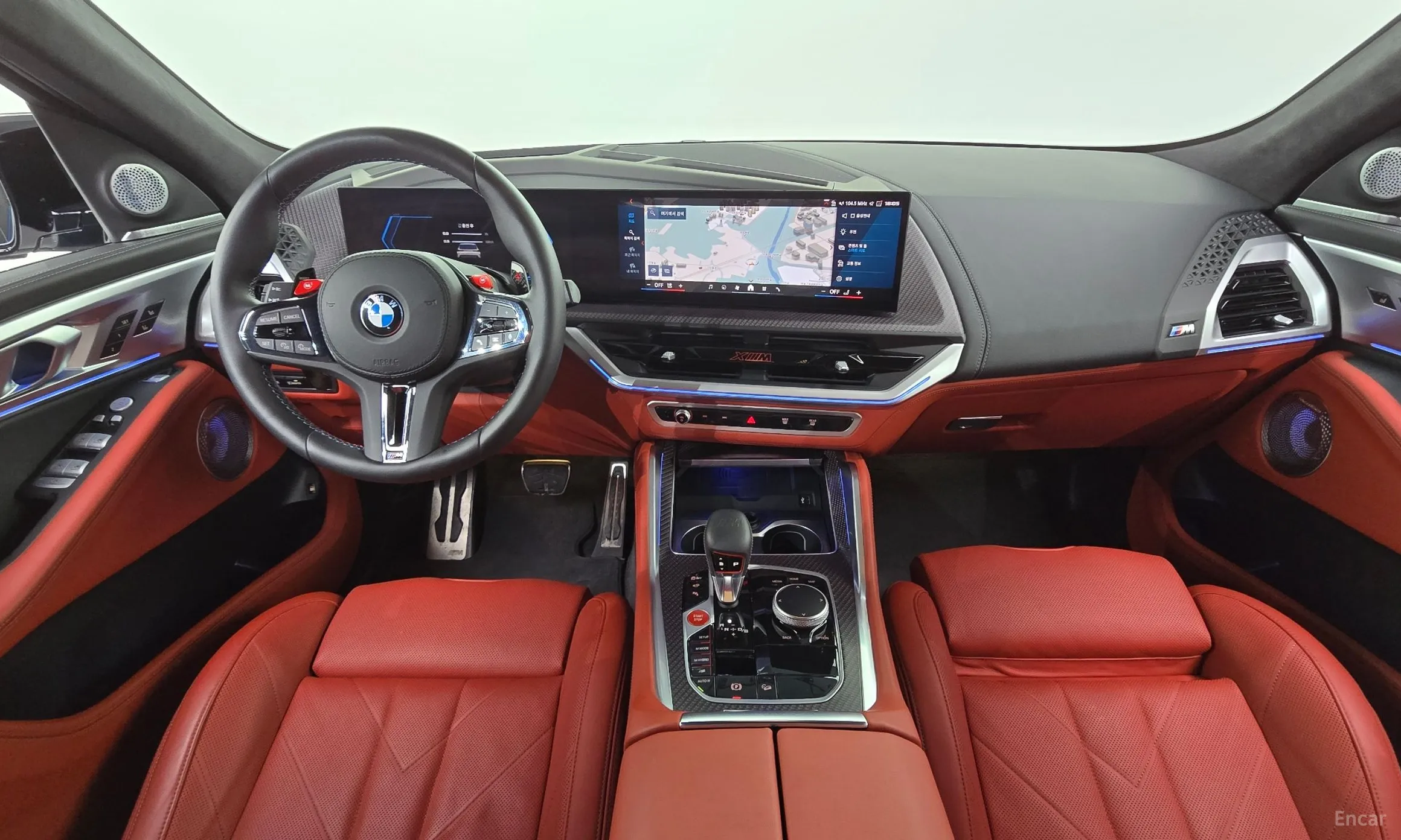 BMW XM (G09) превью 7