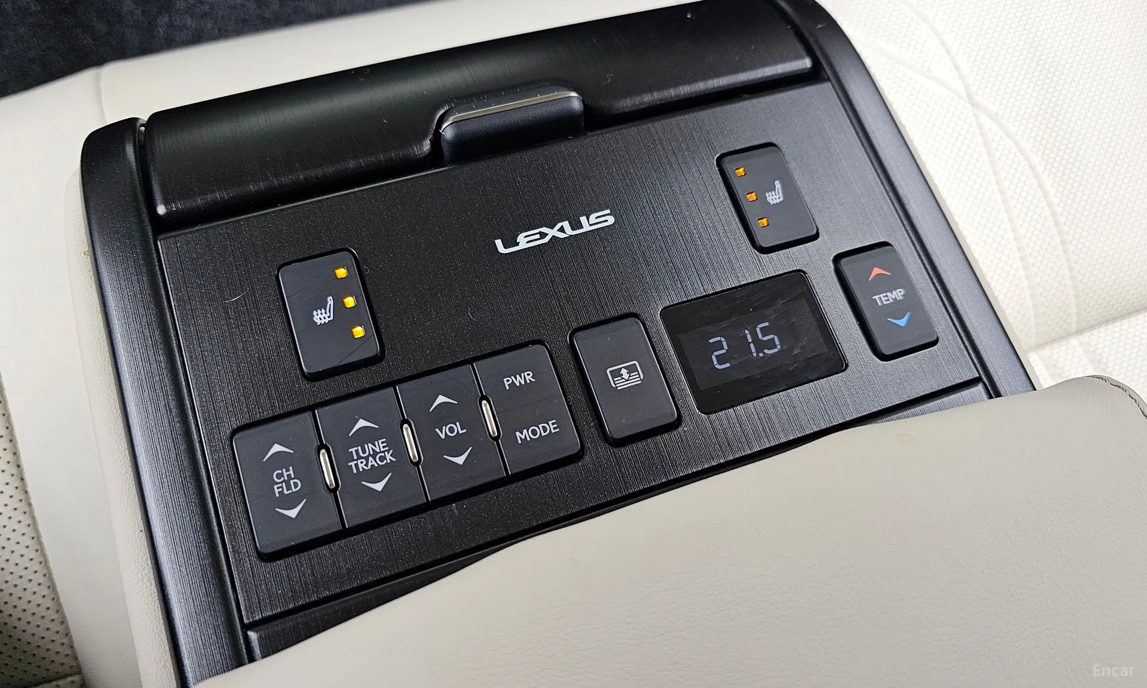 Lexus ES300h 7th Generation превью 19