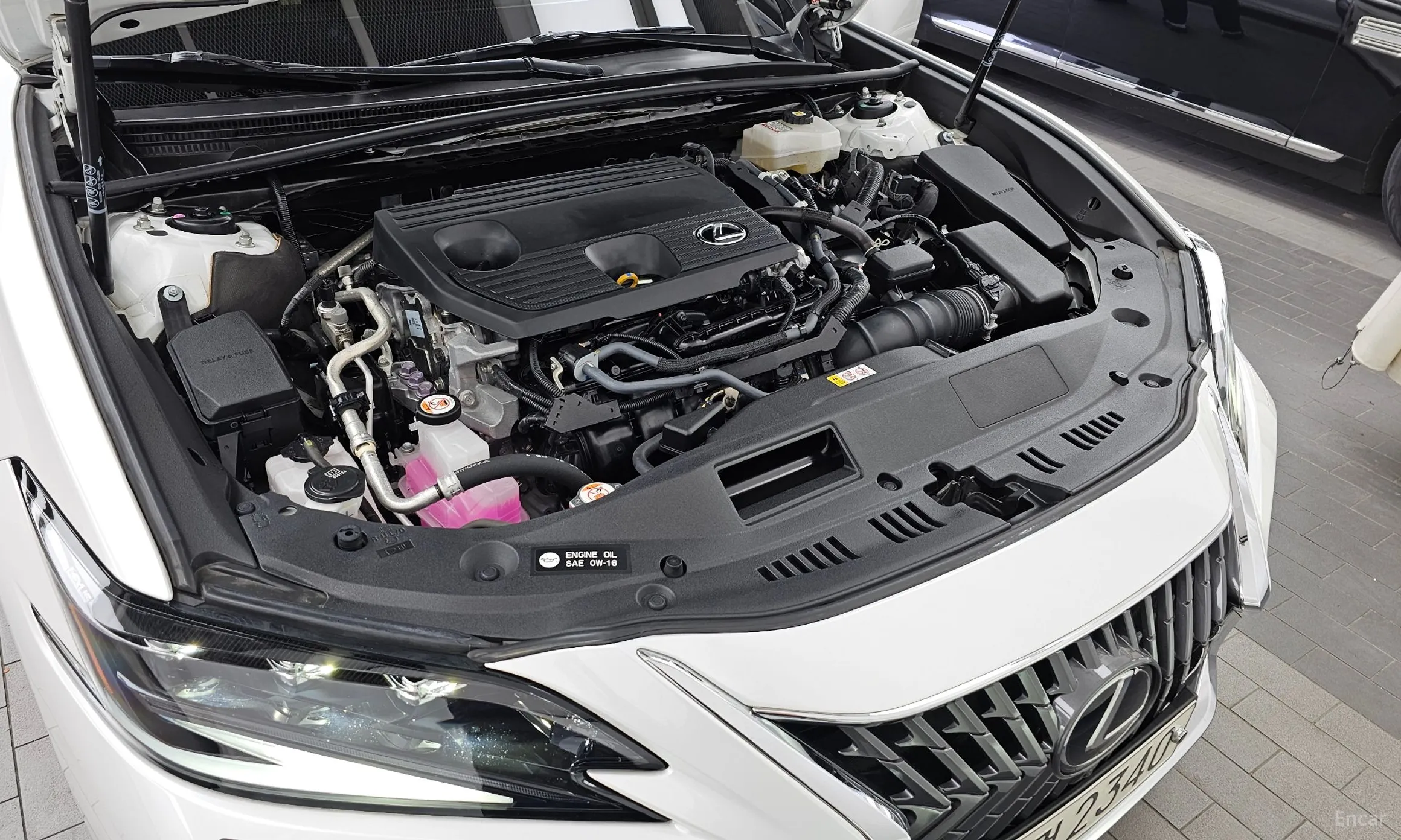 Lexus ES300h 7th Generation превью 6