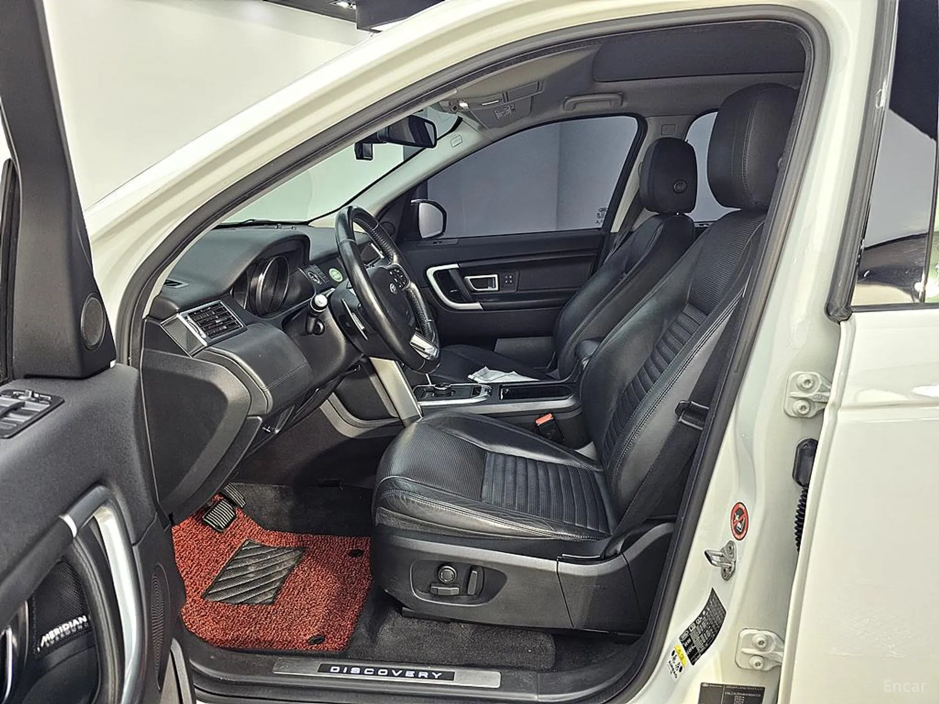 Land Rover Discovery Sports превью 10