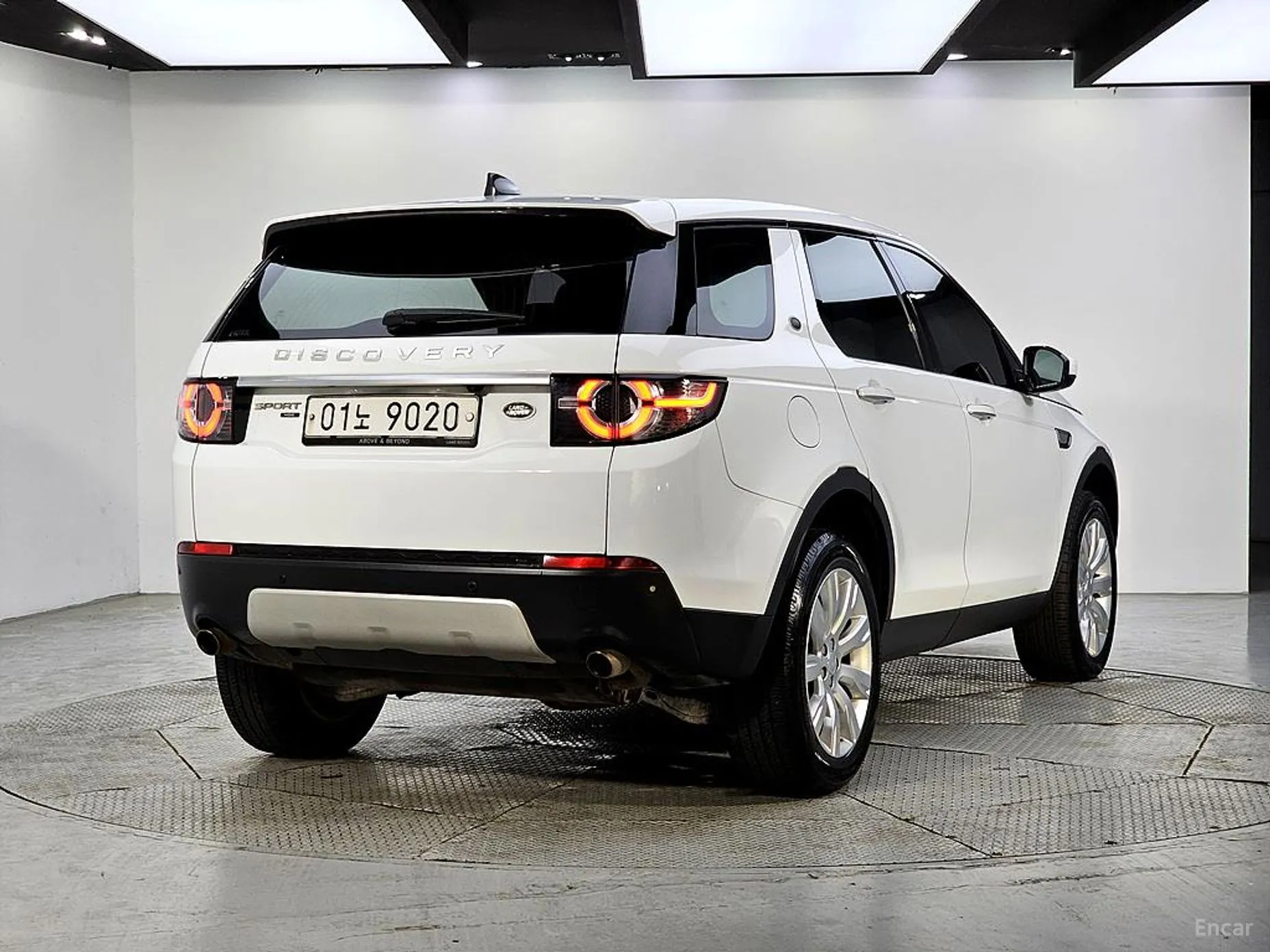 Land Rover Discovery Sports превью 4